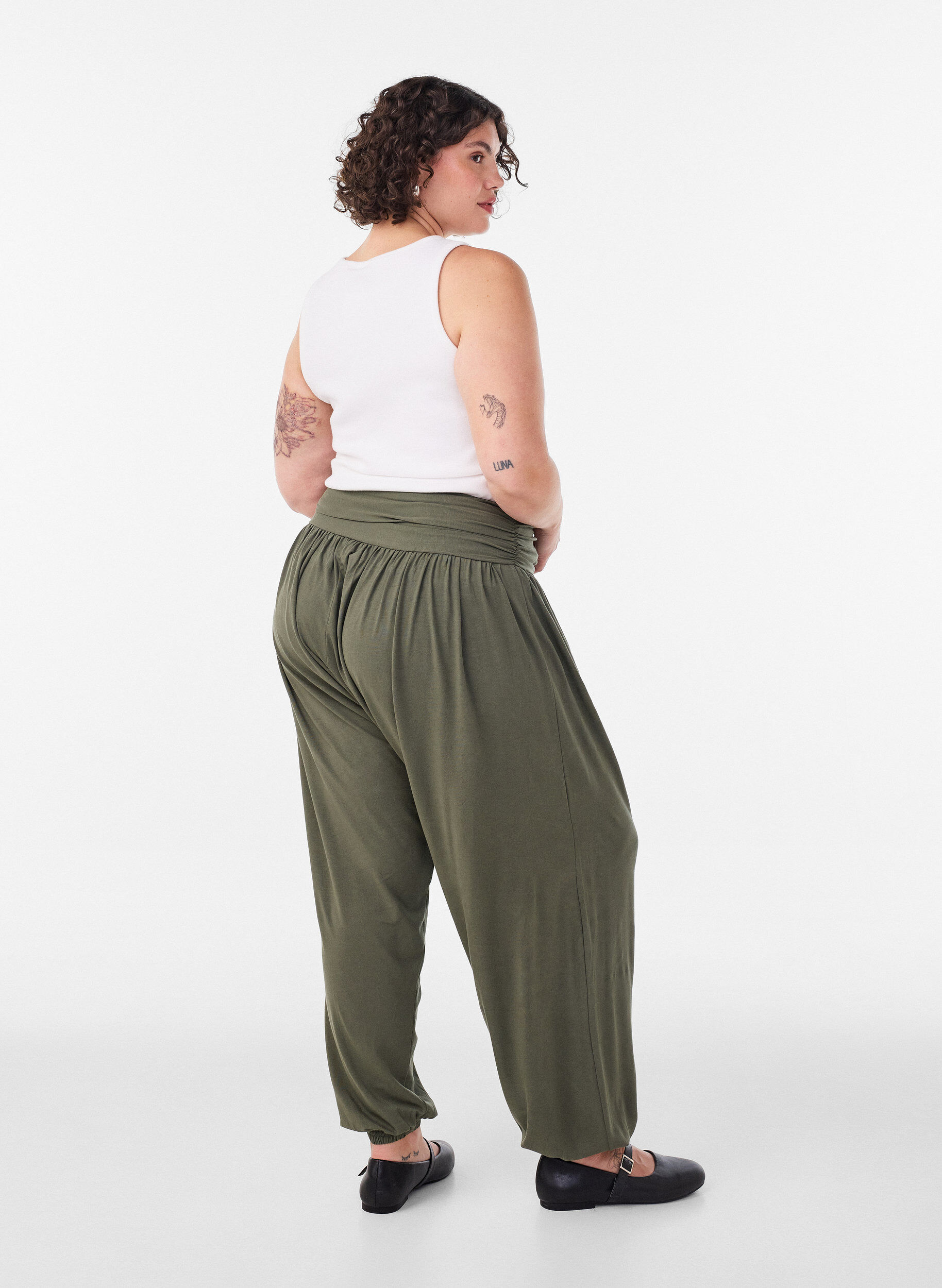 ZizziRennot haaremihousut, Vihre&auml;, Model image number 2