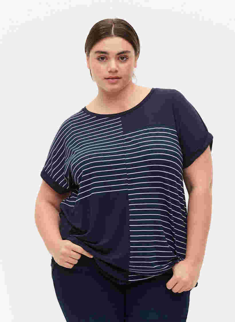 Lyhythihainen raidallinen t-paita viskoosista, Night Sky Stripe, Model image number 0