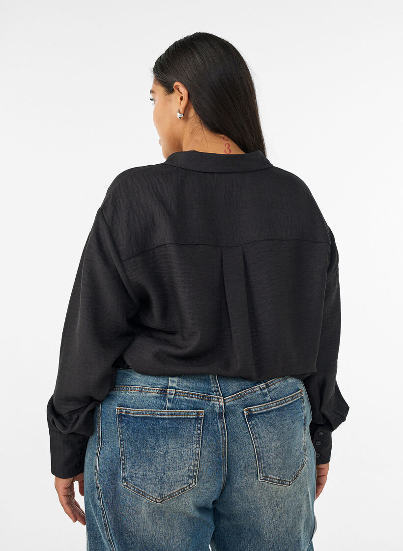 Rento paita V-p&auml;&auml;ntiell&auml;, Musta, Model image number 2