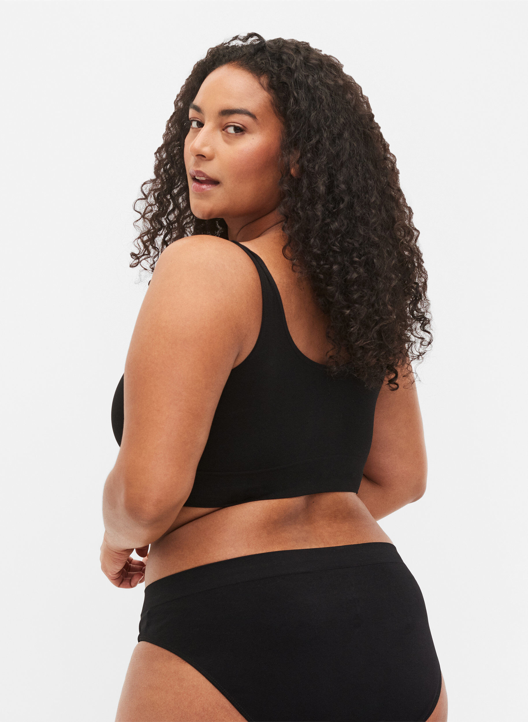 Zizzi Pehme&auml;t rintaliivit ilman toppausta, Musta, Model image number 2