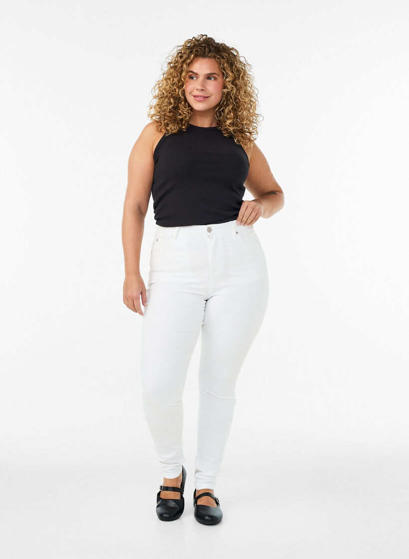 Amy korkea vy&ouml;t&auml;r&ouml;iset super slim fit -farkut, Valkoinen, Model image number 0