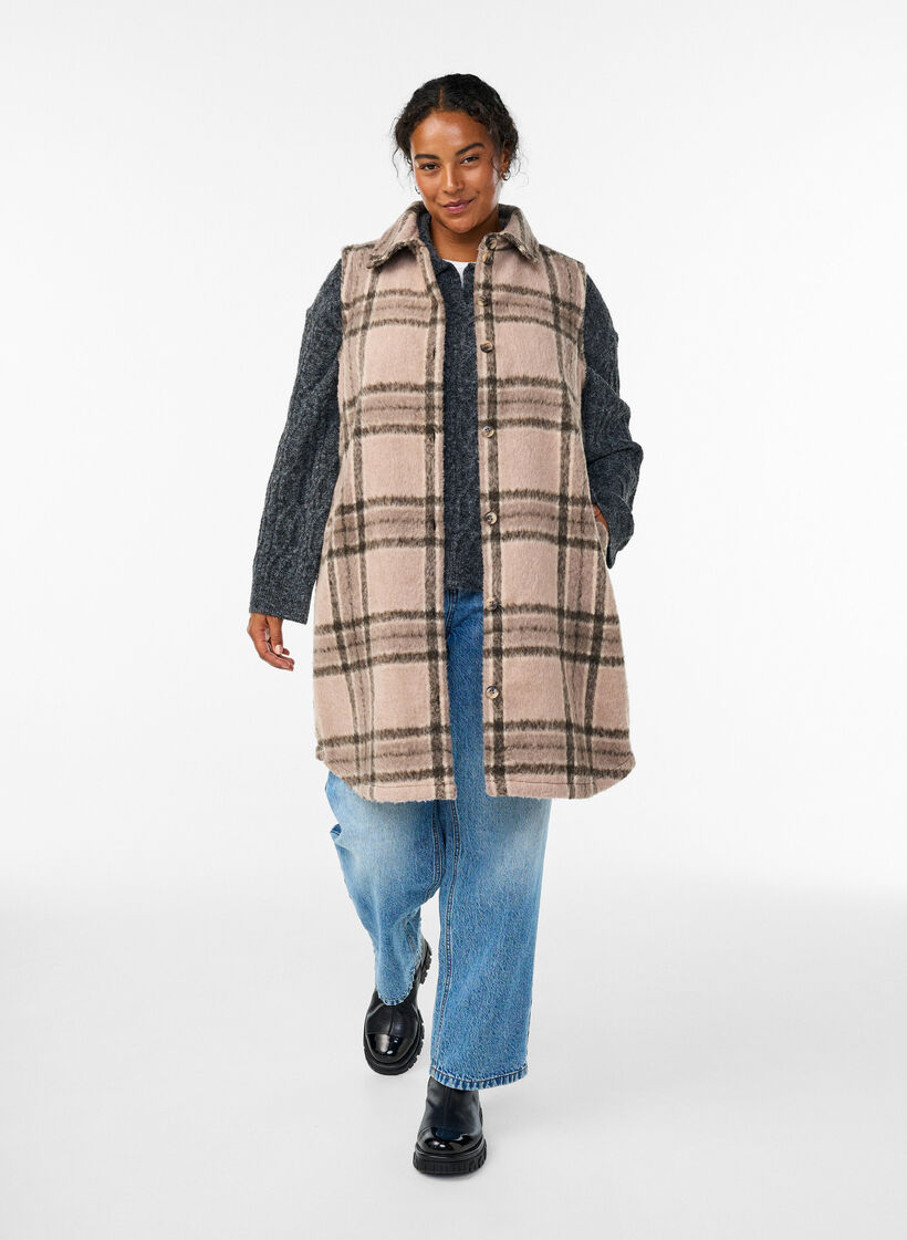 Pitkä ruudullinen liivi harjatusta materiaalista, Beige, Model image number 1