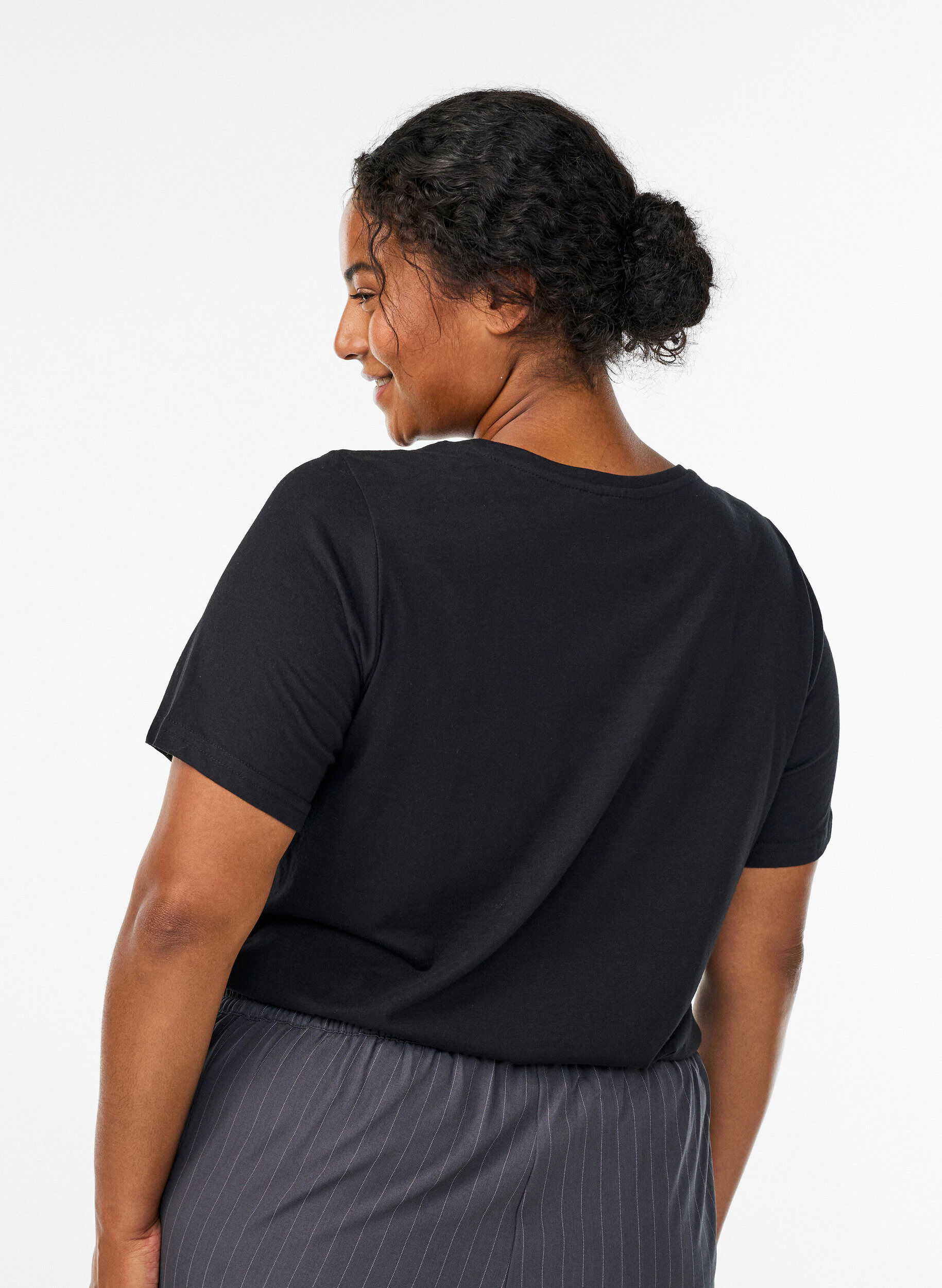 Zizzi FLASH - T-paita printill&auml;, Musta, Model image number 2