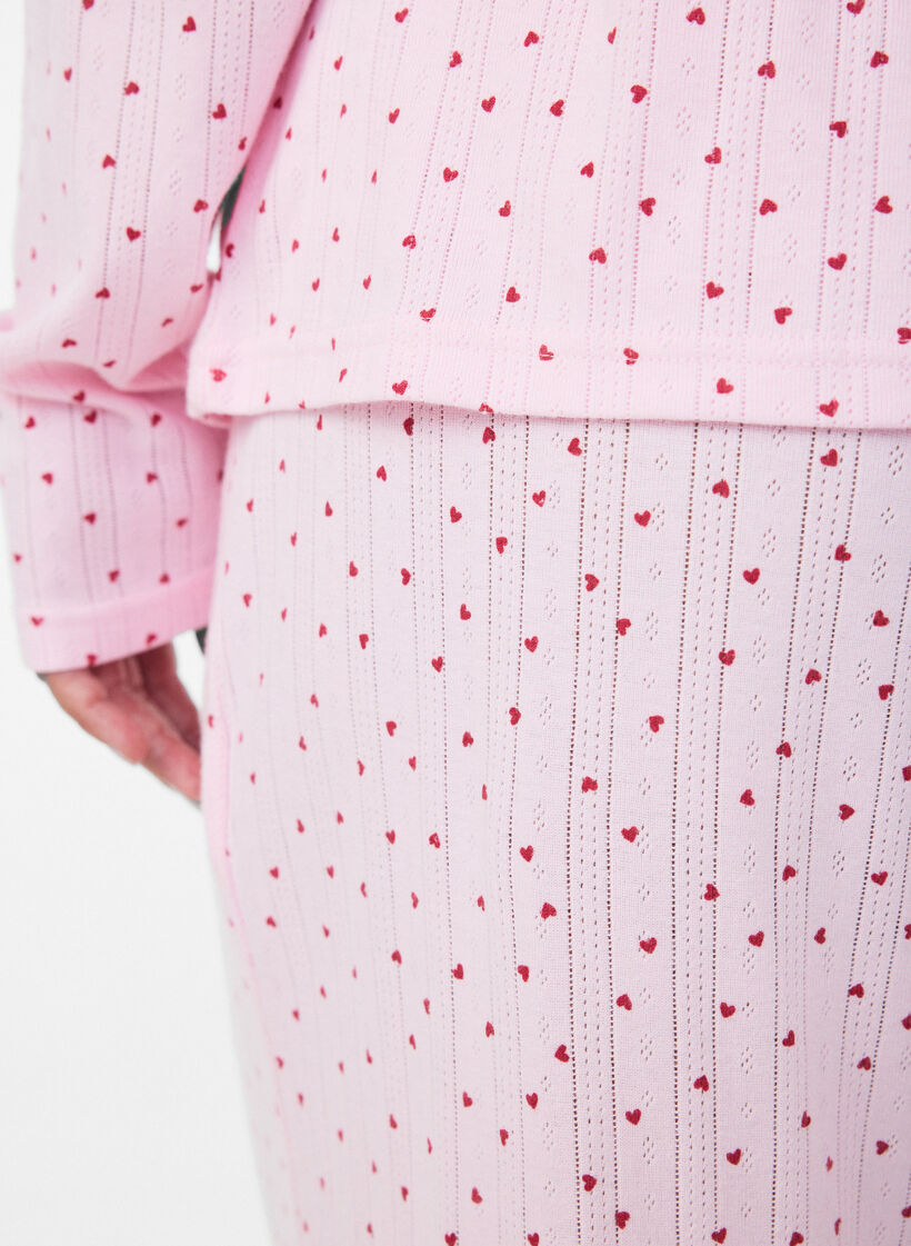 Luomupuuvillaiset pyjamahousut rei'itettyll&auml; kirjailulla, Vaaleanpunainen, Model image number 4