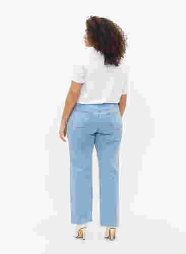 Korkeavyötäröiset Gemma-farkut reiällä polvessa, Ex Lgt Blue, Model image number 1
