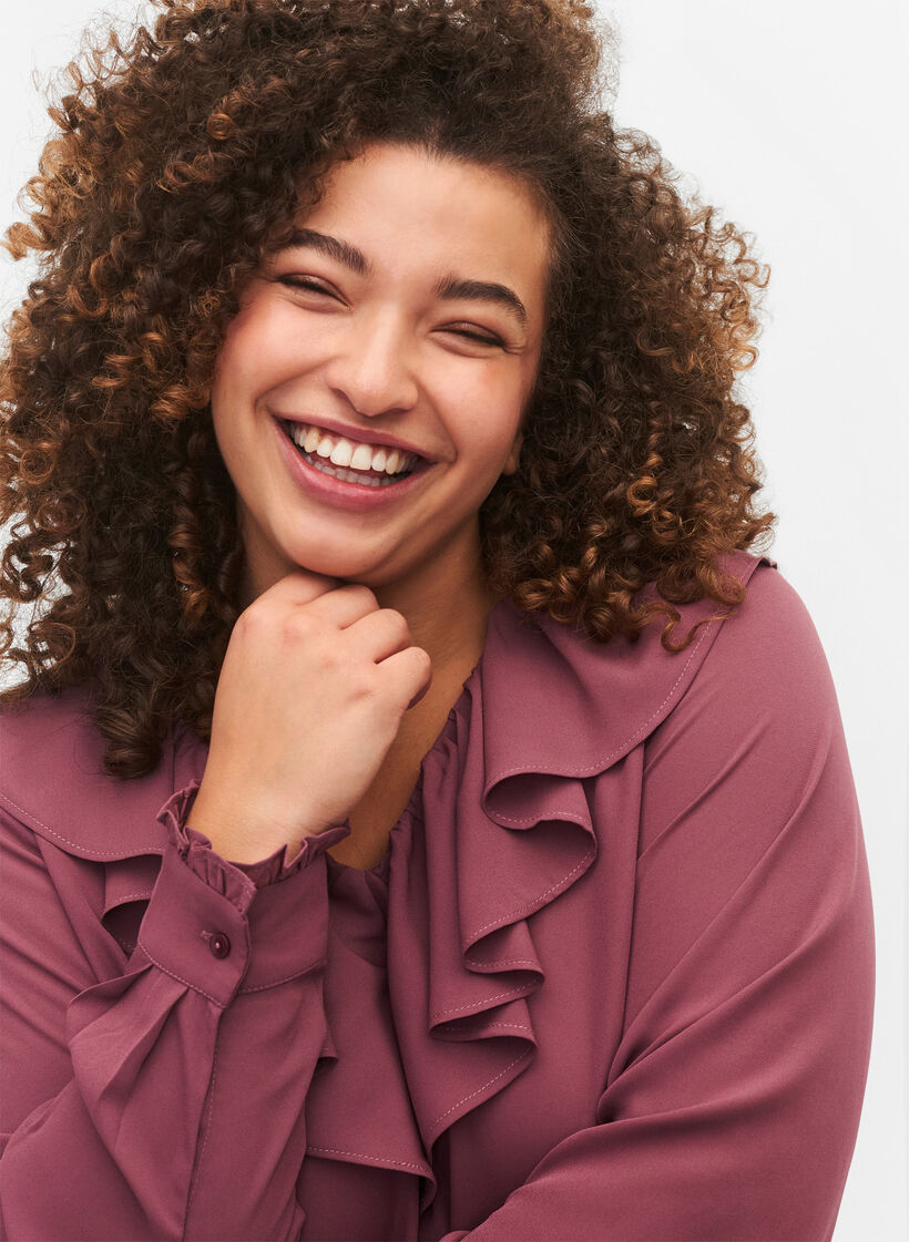 Pitkähihainen röyhelöpusero, Renaissance Rose, Model image number 2