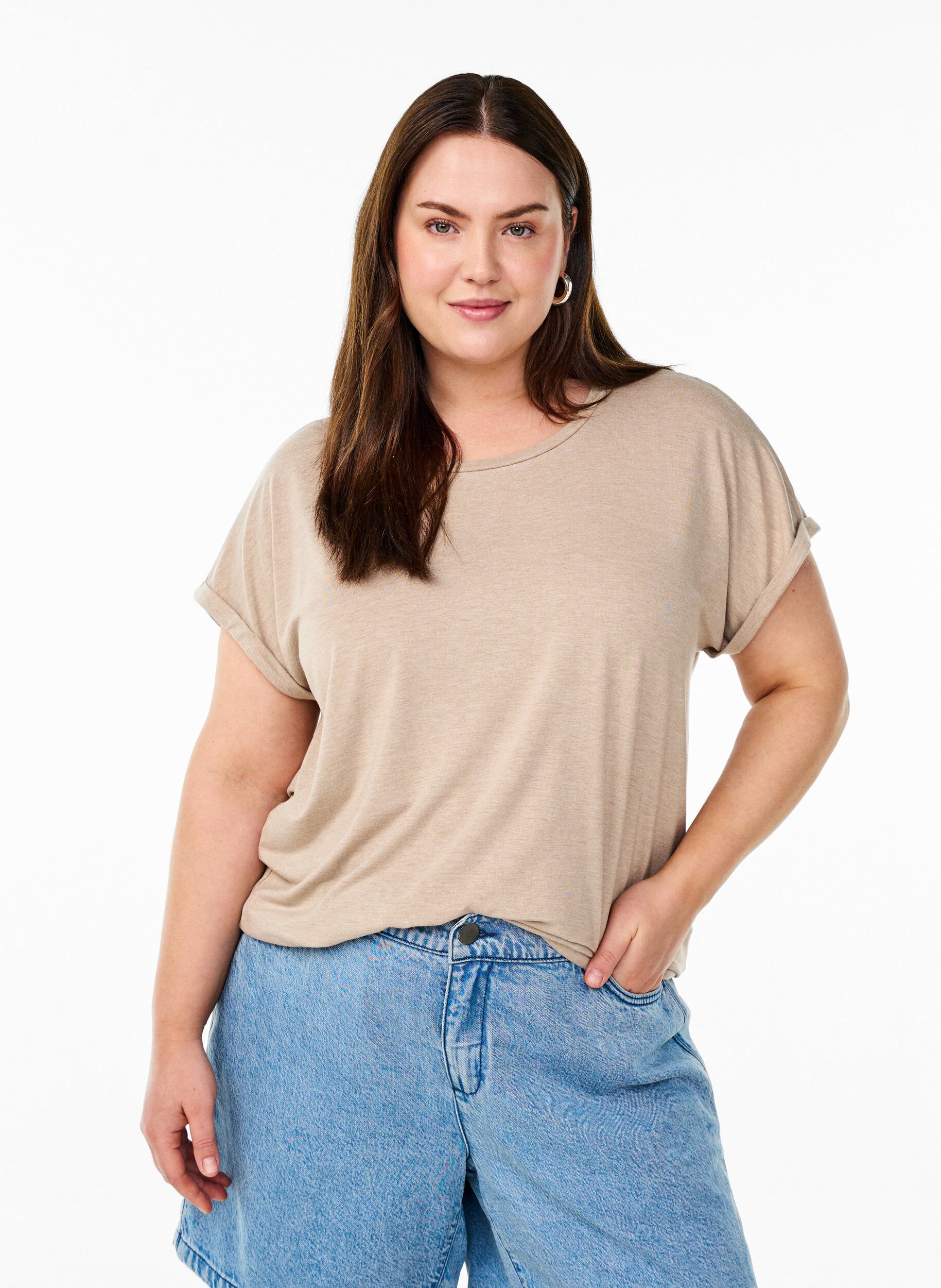 Rento t-paita py&ouml;re&auml;ll&auml; p&auml;&auml;ntiell&auml;, Ruskea, Model