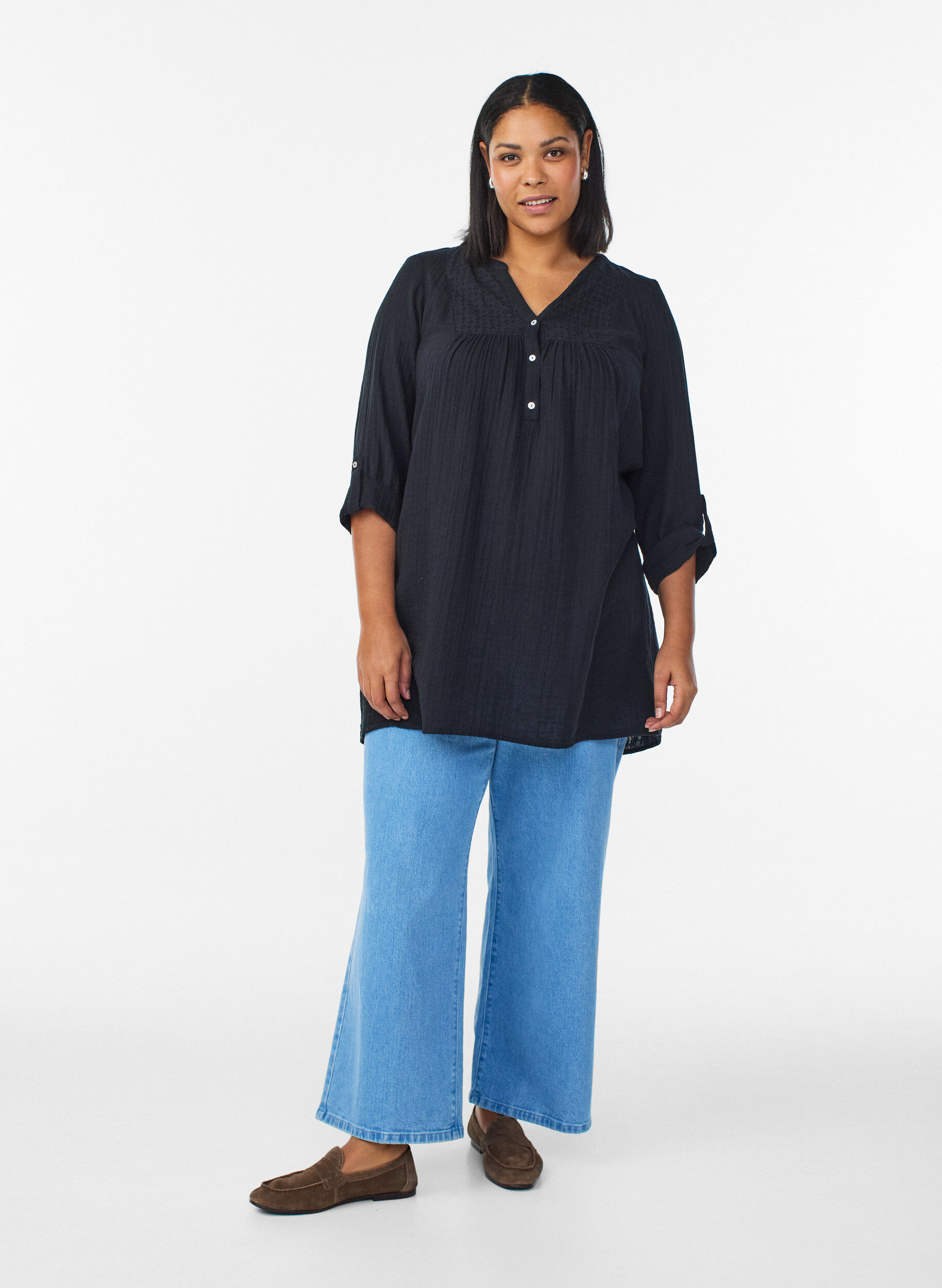 Zizzi Puuvillamusliinitunika brodeeratulla pitsill&auml;, Musta, Model image number 1