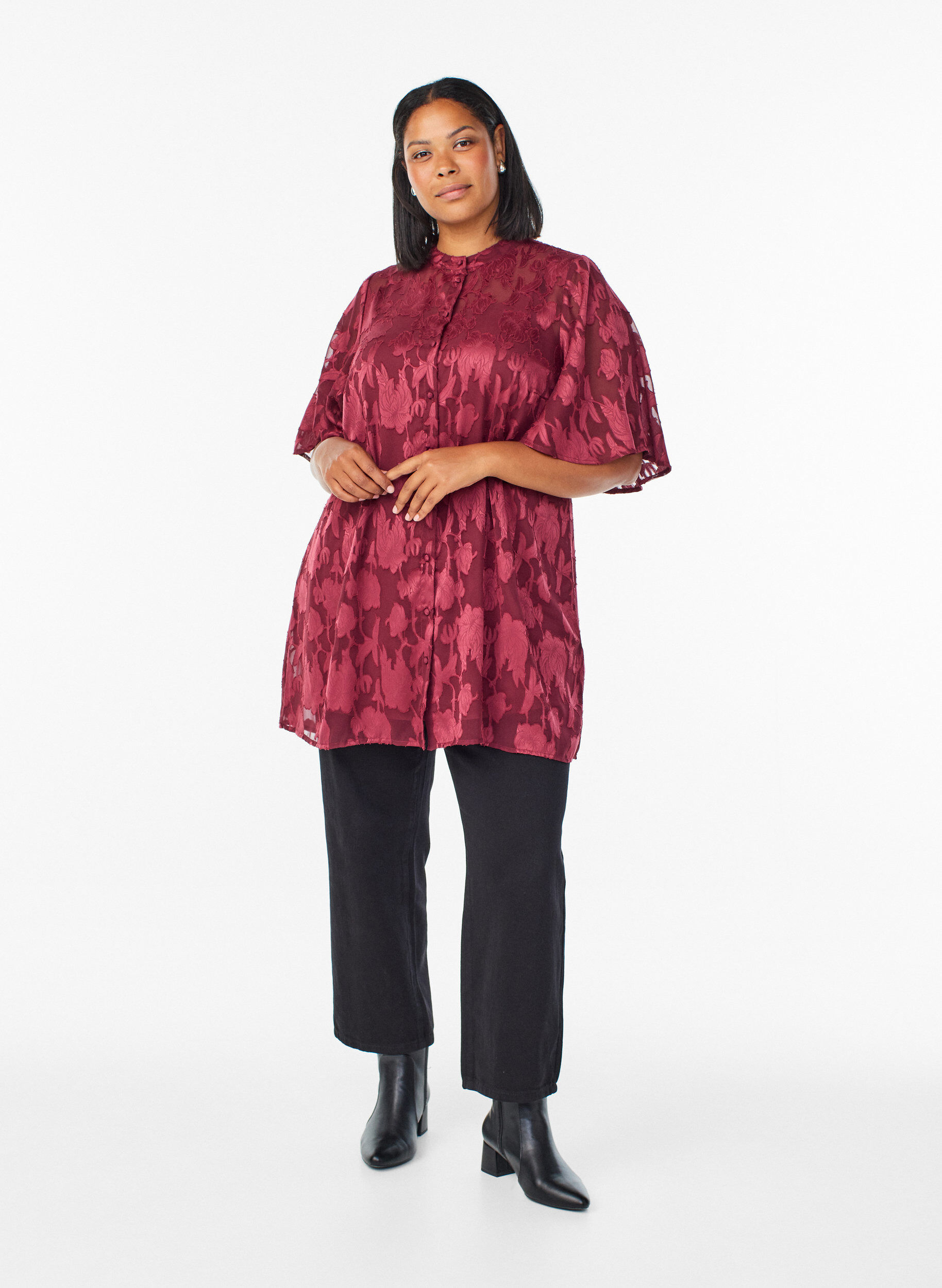 Zizzi Lyhyt A-linjainen mekko kukkakuviolla, Tumma Bordeaux, Model image number 1