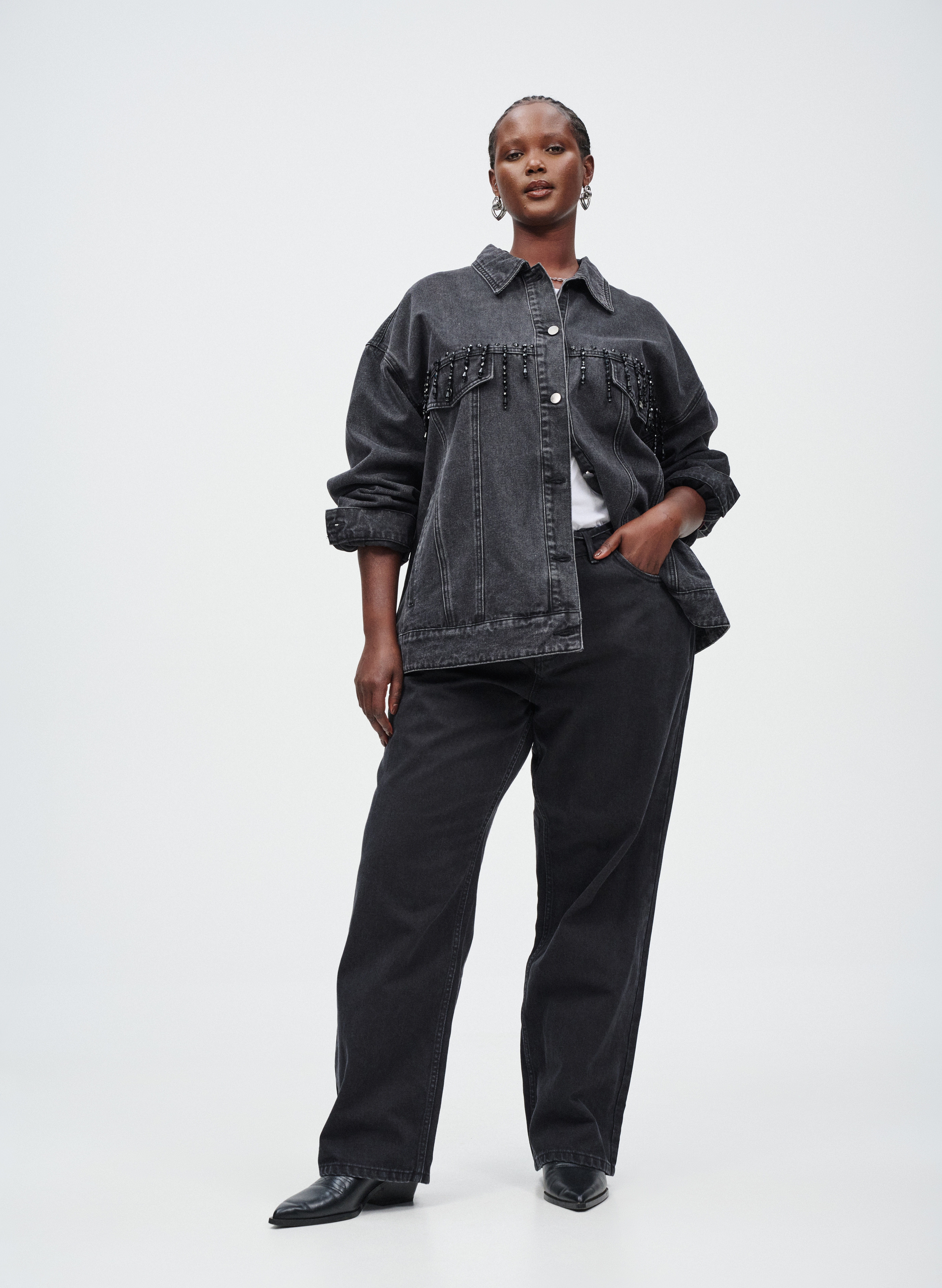 Farkkutakki helmihapsuilla, , Model