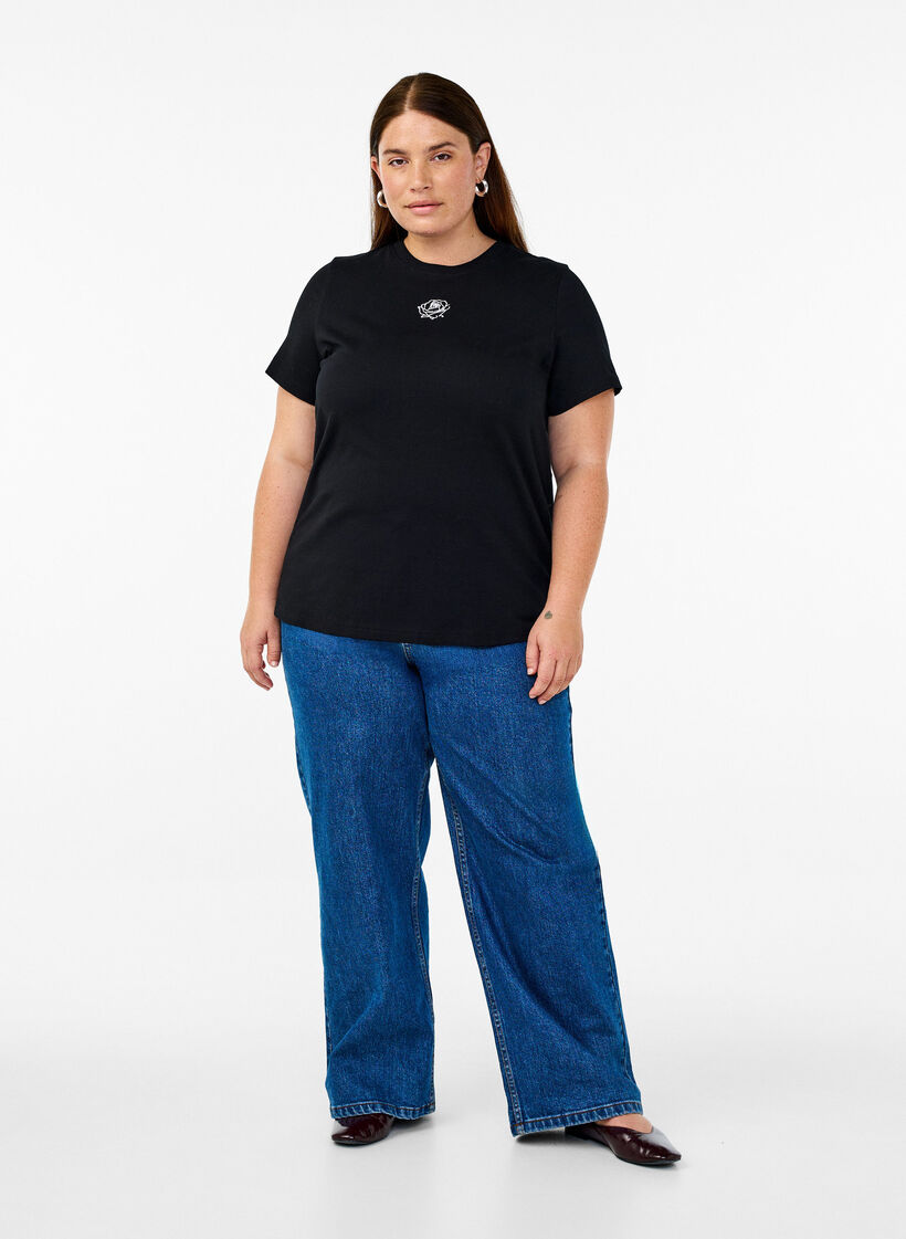 Puuvillainen T-paita kirjontayksityiskohdilla, Musta, Model image number 1