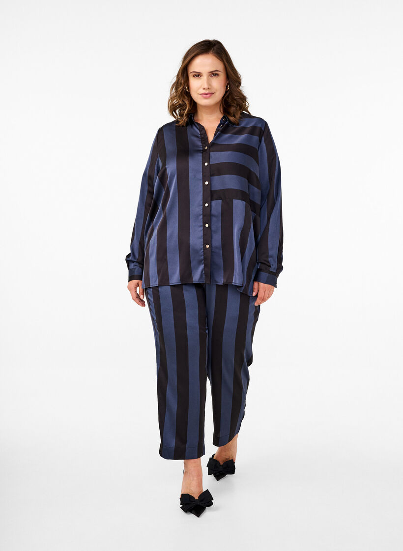 Raidallinen satiinipaita, Spellbound w. Black, Model image number 2