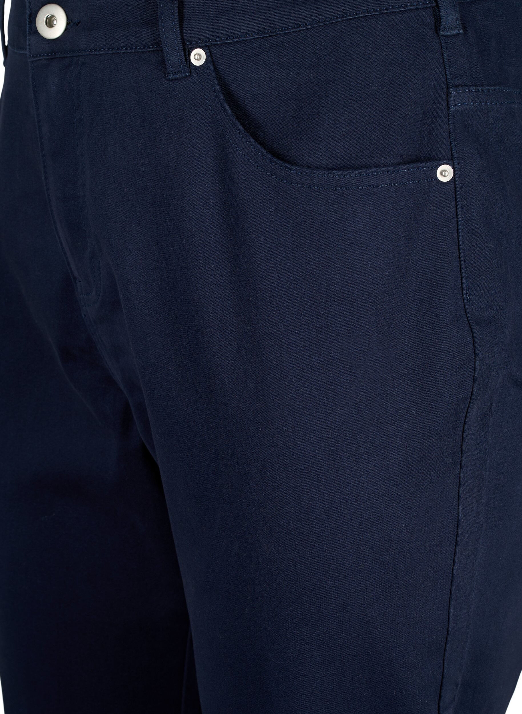 Zizzi Korkeavy&ouml;t&auml;r&ouml;iset v&auml;lj&auml;t polvihousut englantilaisella kirjailulla, Night Sky, Packshot image number 2