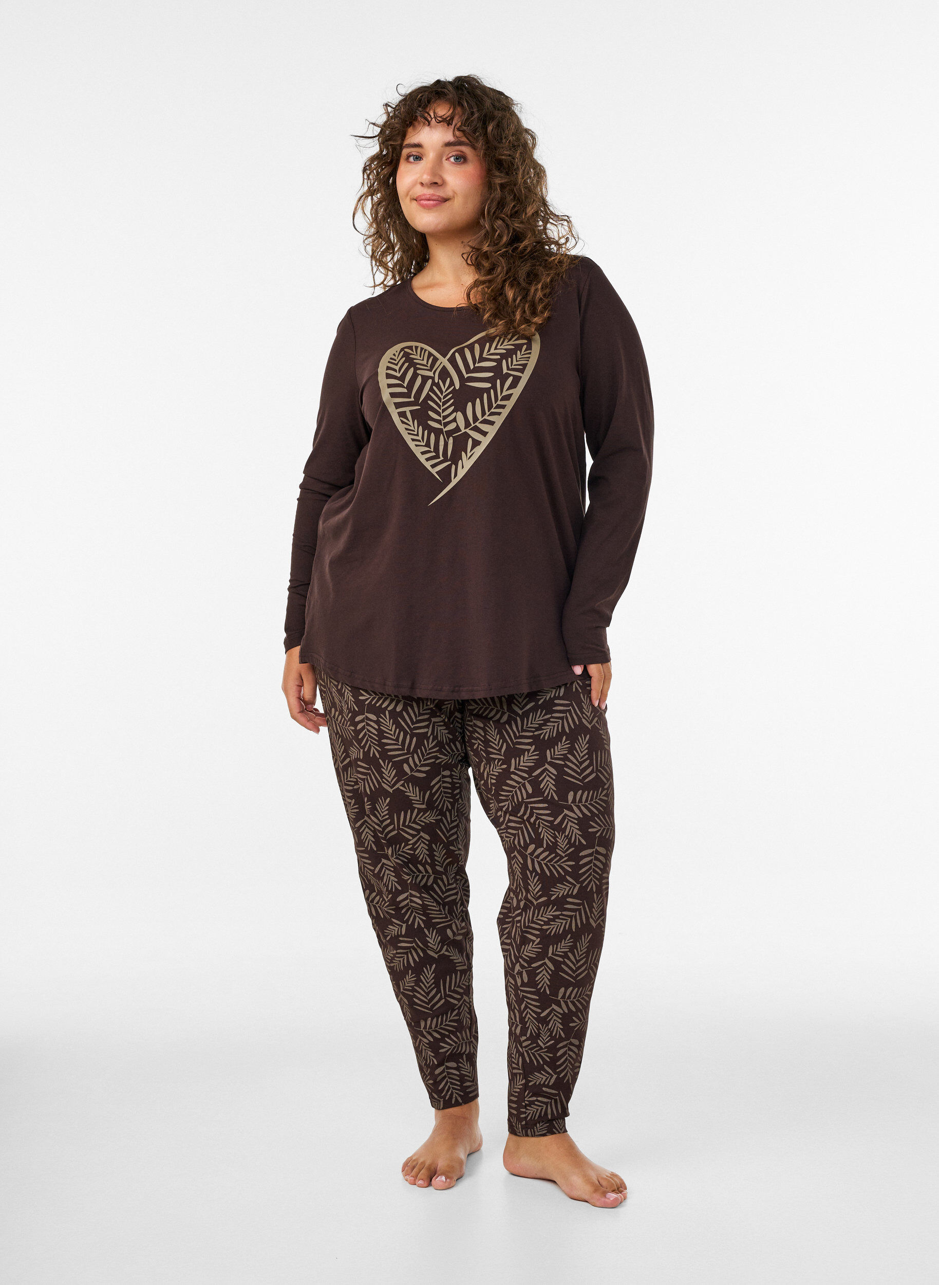 ZizziPuuvillaiset pyjamahousut printill&auml;, Ruskea, Model image number 1