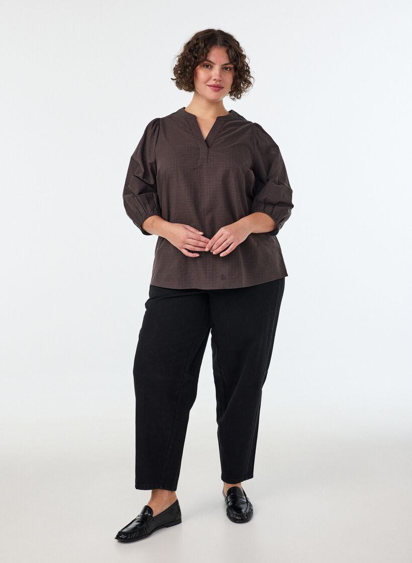 Ruudullinen pusero V-p&auml;&auml;ntiell&auml; ja 3/4-hihoilla, Ruskea, Model image number 1
