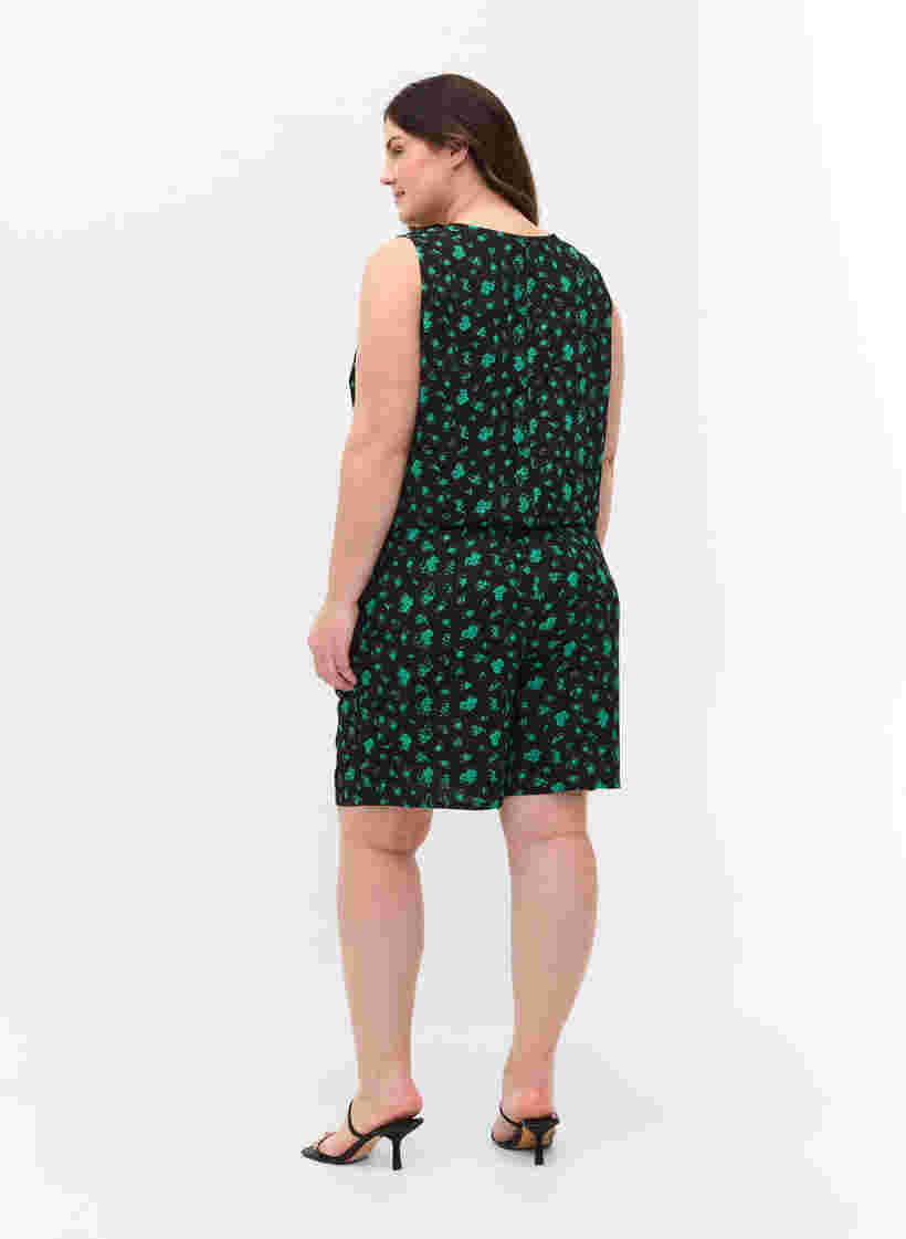 Shortsit kuosilla ja taskuilla, Green Flower AOP, Model image number 1