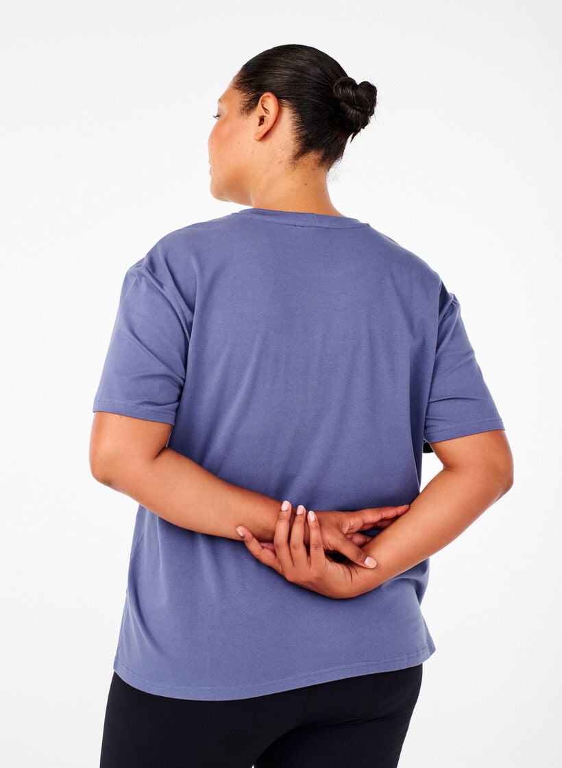 Sporttinen T-paita luomupuuvillasta, , Model image number 2