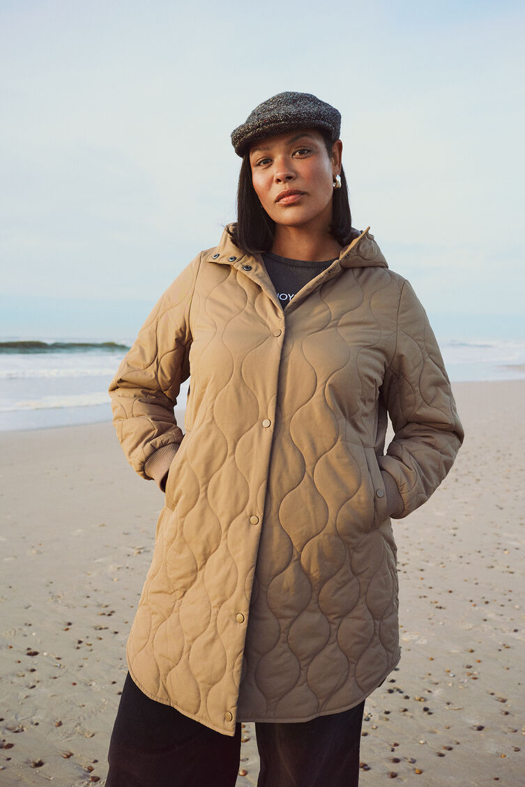 Quiltattu takki yksityiskohdilla, , Model