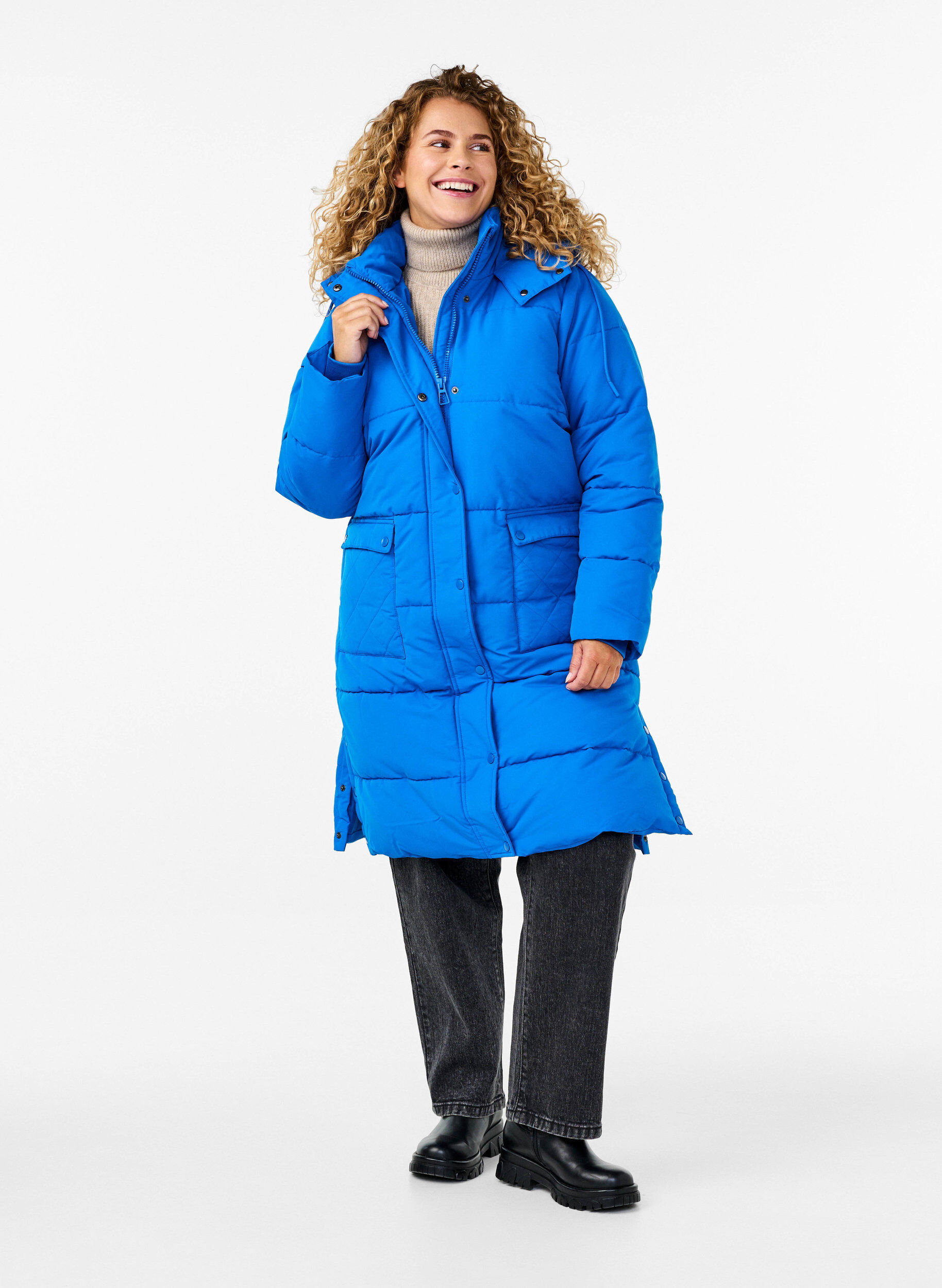 Zizzi Pitk&auml; puffer-takki, jossa on taskut ja huppu, Sininen, Model image number 1