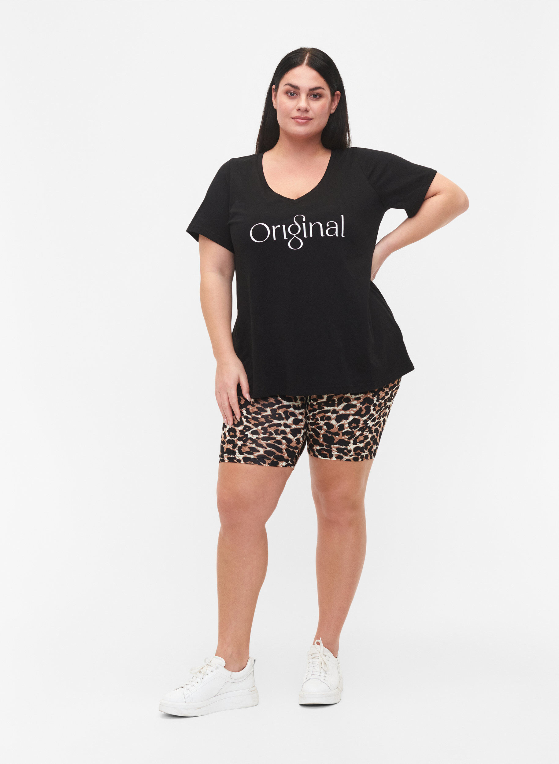 Zizzi 2-pack py&ouml;r&auml;ilyshortsit, Musta, Model image number 1