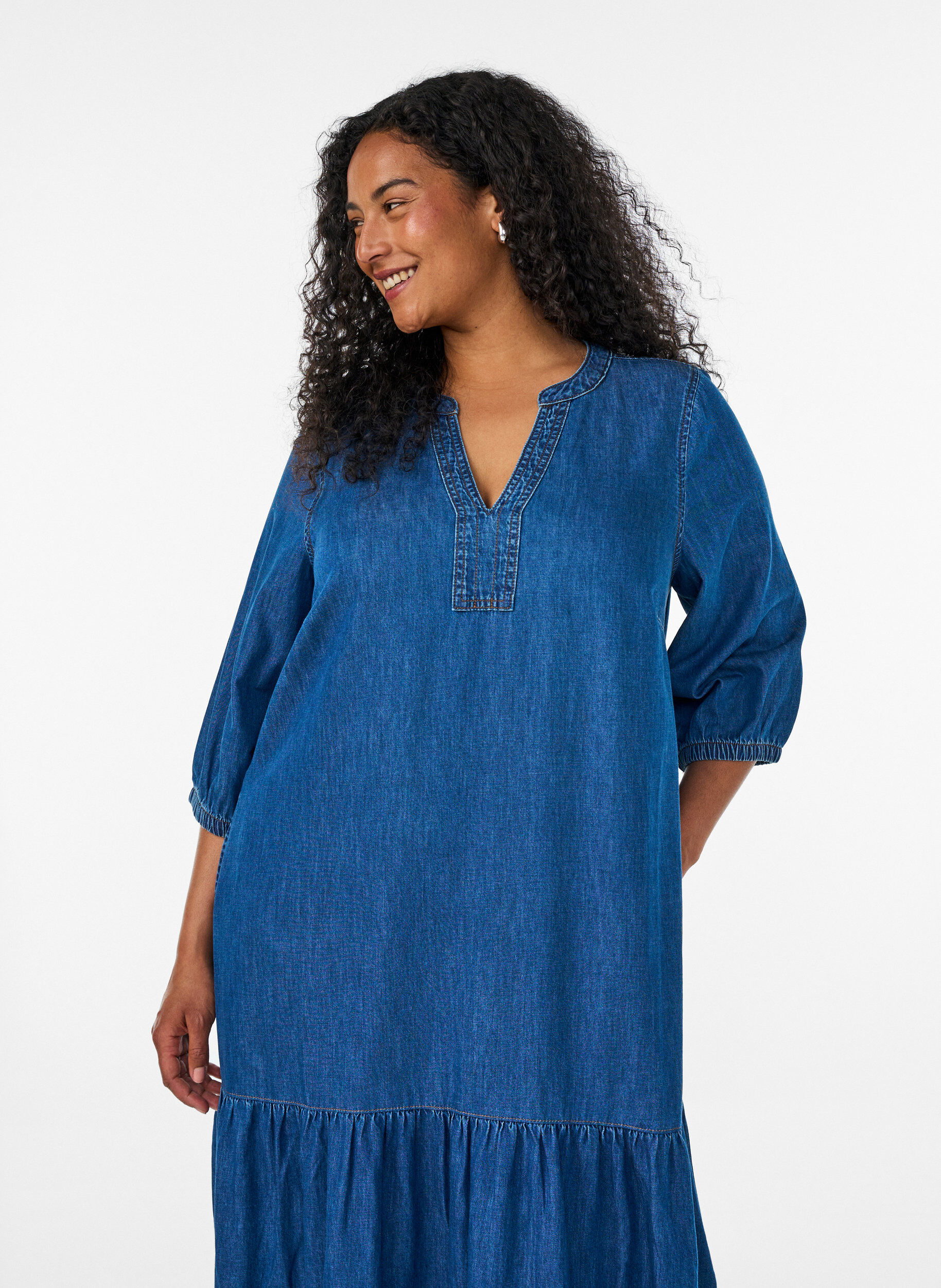ZizziDenim-maximekko r&ouml;yhel&ouml;kerroksilla, Sininen, Model image number 2