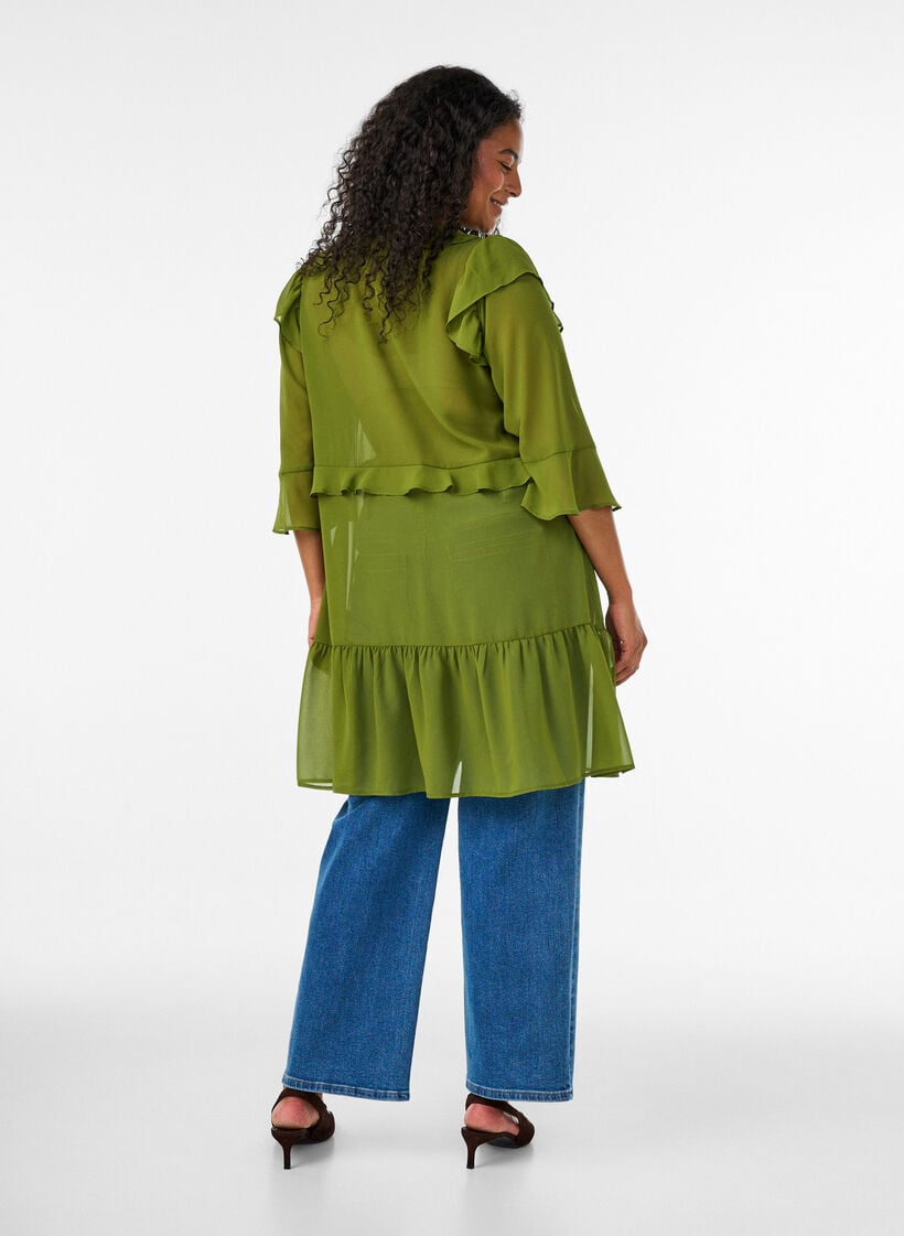 Kevyt mekko r&ouml;yhel&ouml;ill&auml; ja V-p&auml;&auml;ntiell&auml;, Vihre&auml;, Model image number 2