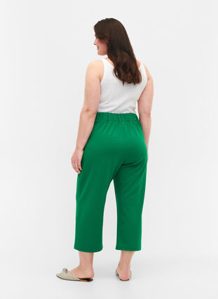 7/8-pituiset housut väljässä mallissa, Jolly Green, Model image number 1