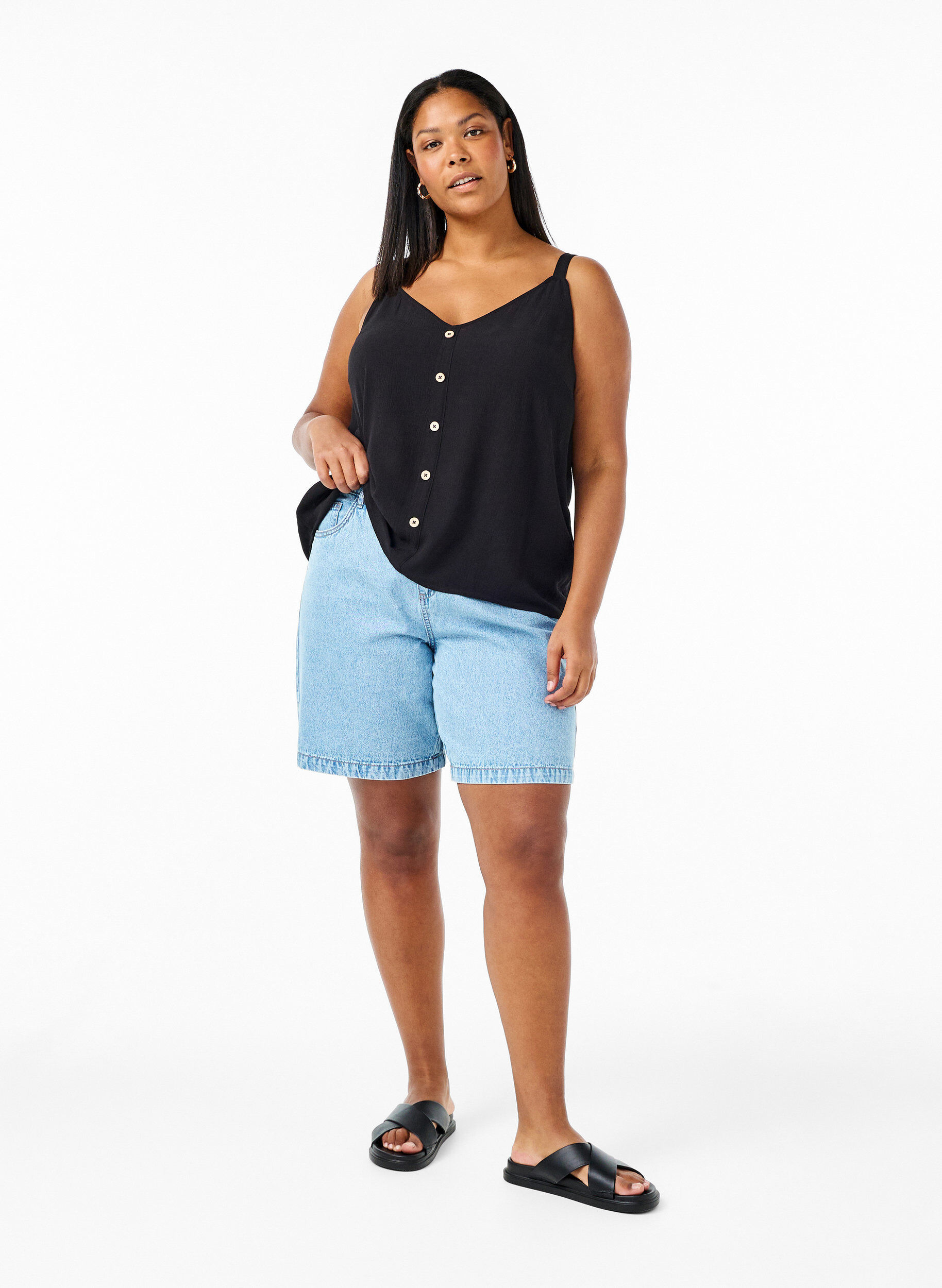 Zizzi Viskoositoppi, jossa on kapeat olkaimet, Black, Model image number 2