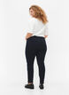 Slim fit Emily-farkut normaalilla vy&ouml;t&auml;r&ouml;ll&auml;, Sininen, Model image number 1