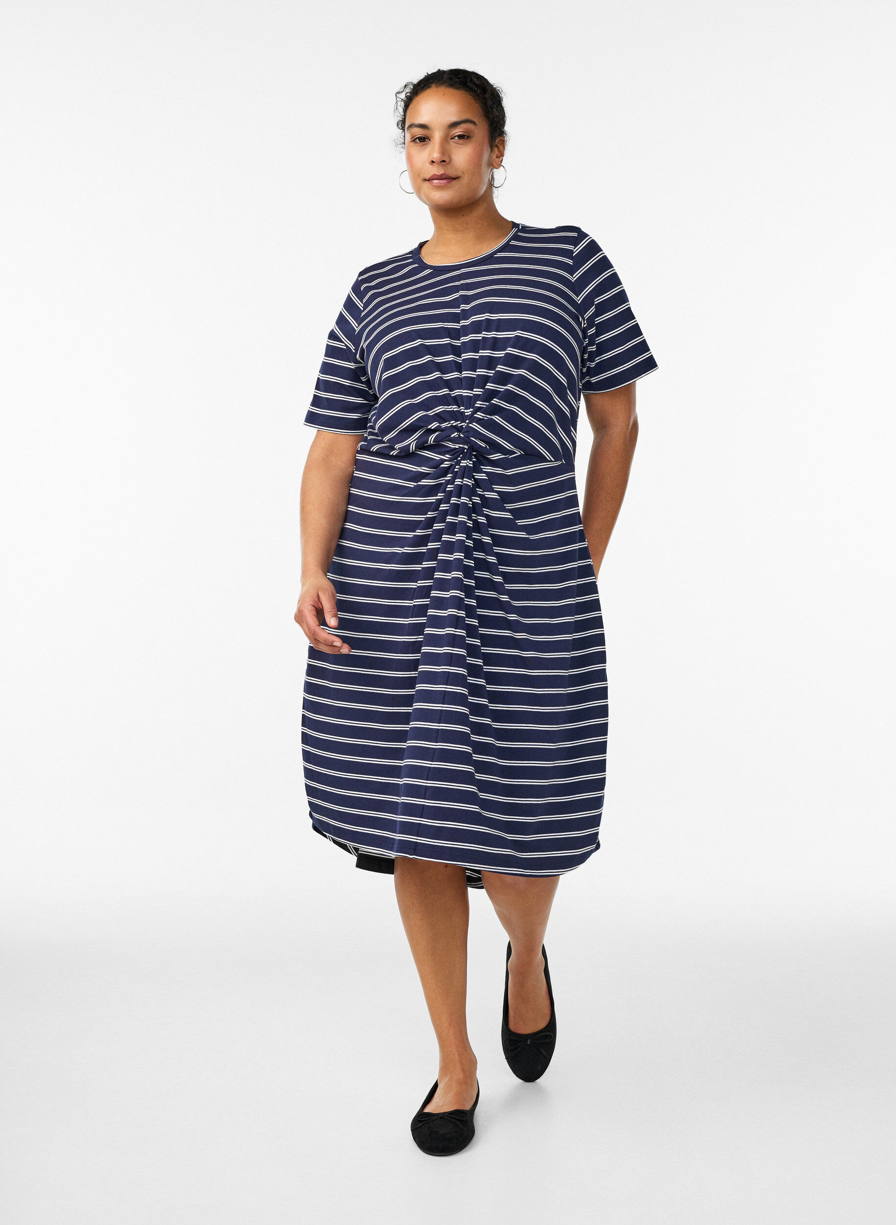 Zizzi Puuvillamekko kiemurayksityiskohdalla, Sininen, Model image number 1