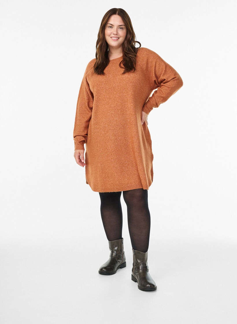 Lyhyt neulemekko pyöreällä pääntiellä, Oranssi, Model image number 1