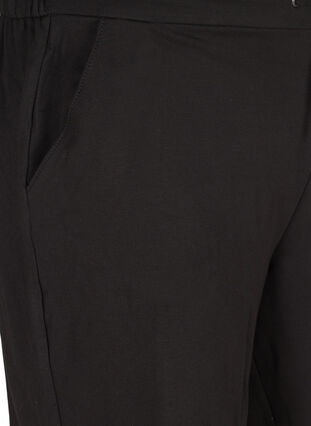 Yksiväriset shortsit taskuilla , Black, Packshot image number 2
