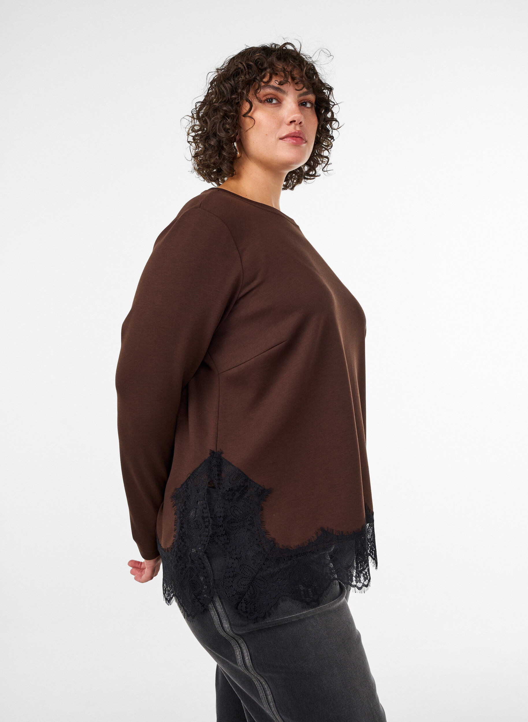 ZizziJersey-pusero pitsisomisteilla, Ruskea, Model image number 3