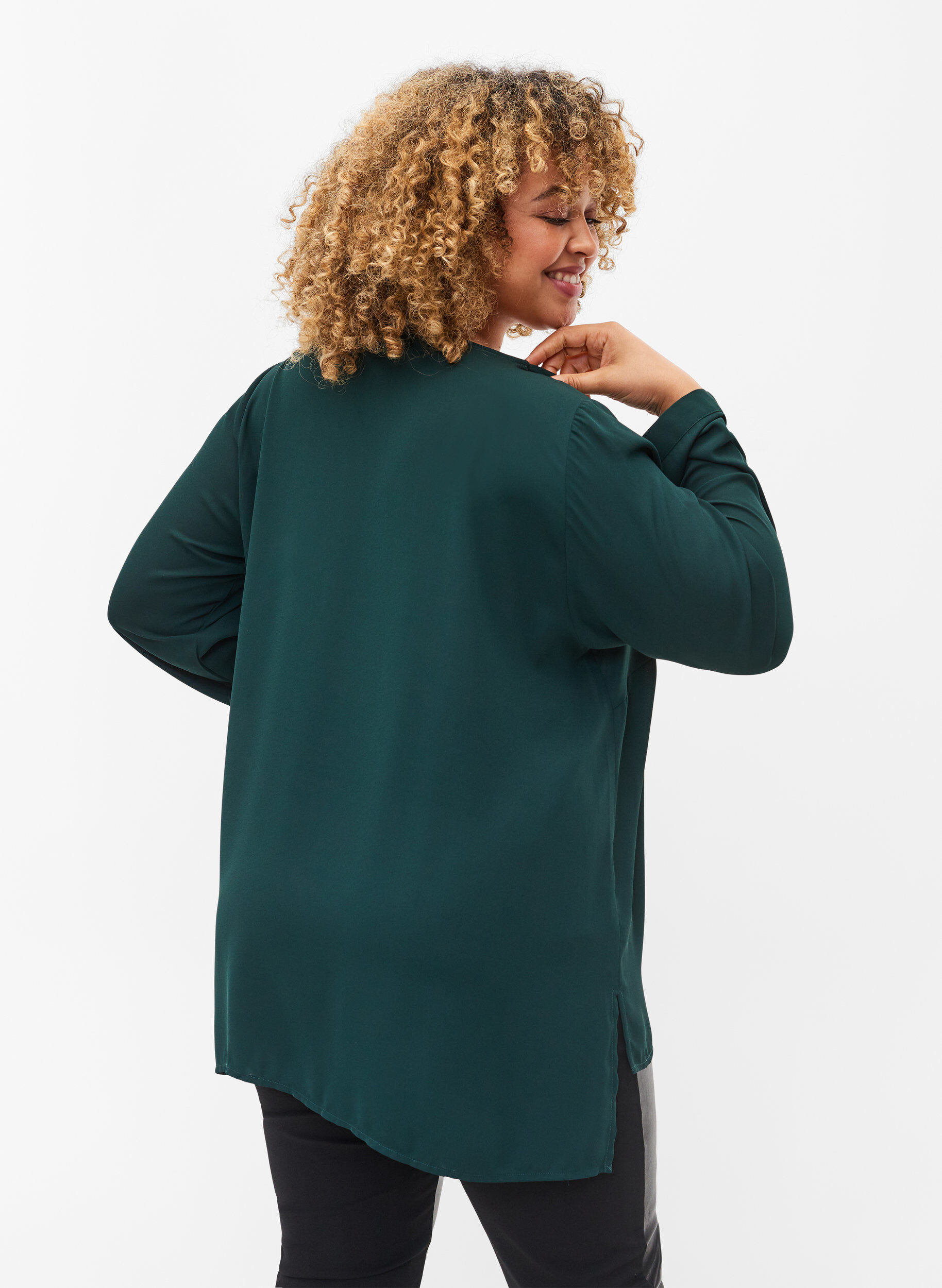 Zizzi Yksiv&auml;rinen paita v-p&auml;&auml;ntiell&auml;, Scarab, Model image number 1