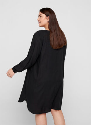 Pitkähihainen mekko viskoosista, Black, Model image number 1