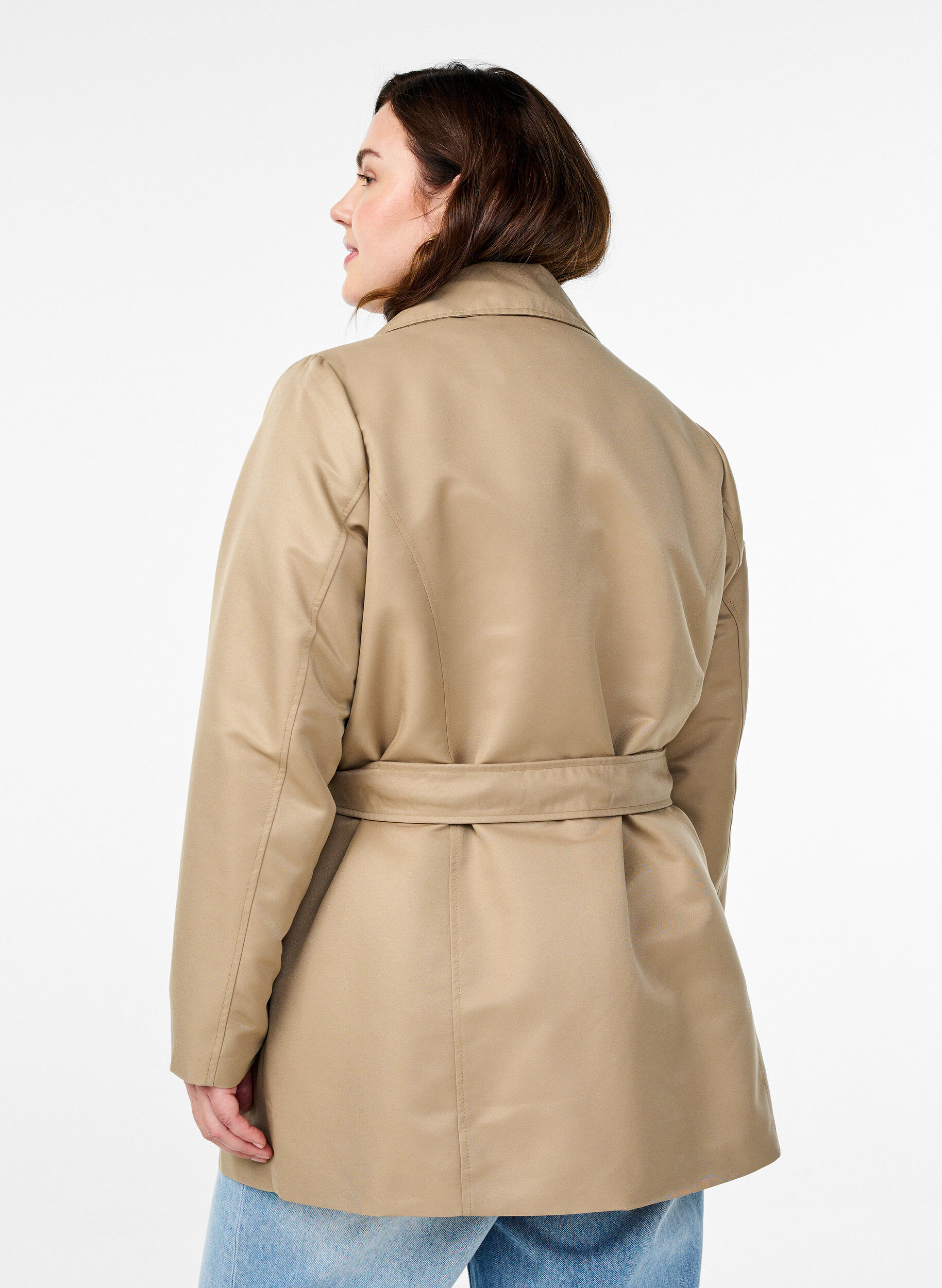 Zizzi Lyhyt trenssitakki ja vy&ouml;, Beige, Model image number 2