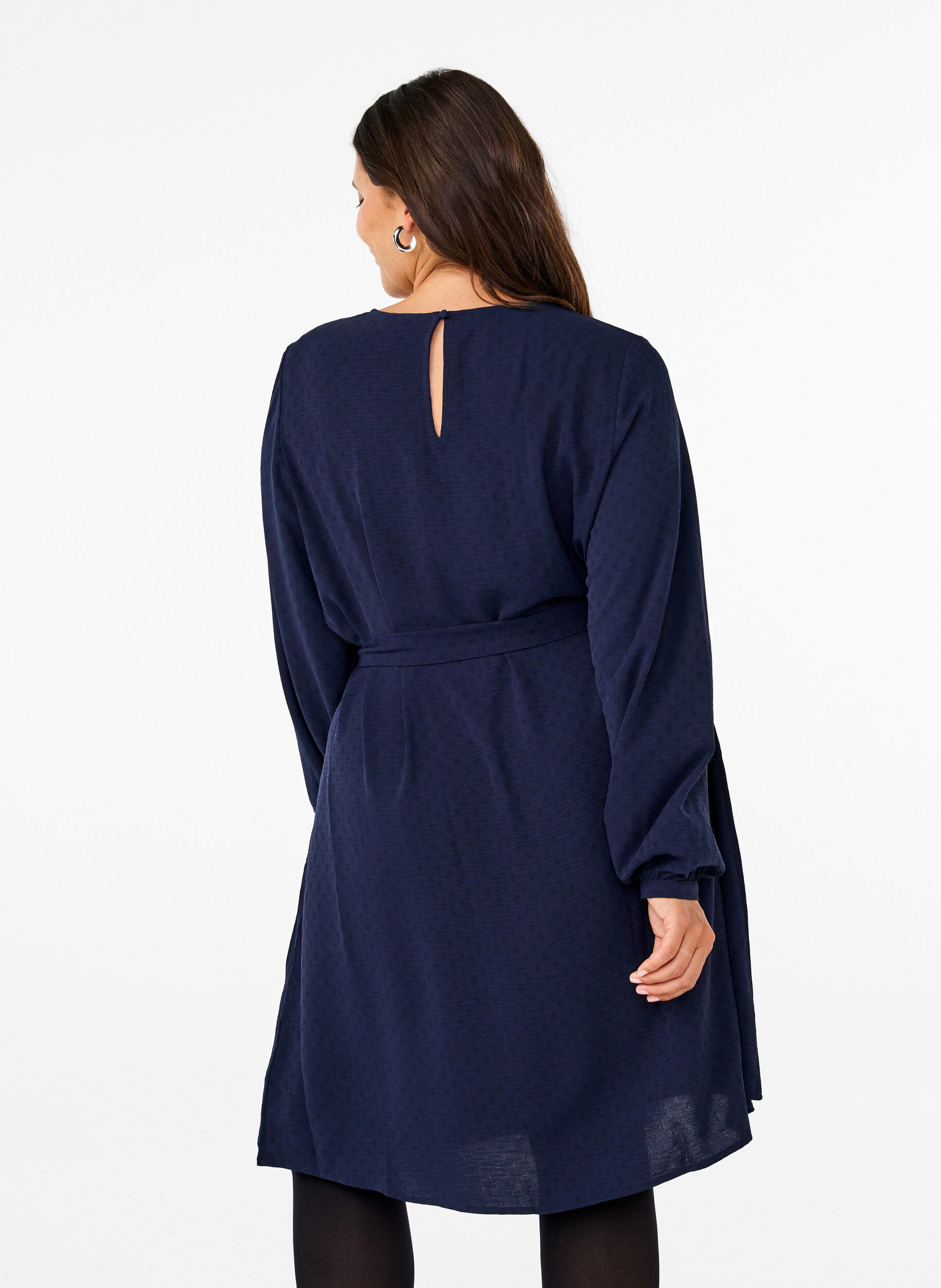 Zizzi Lyhyt kuvioitu mekko, jossa on vy&ouml;nauha, Navy Blazer, Model image number 1