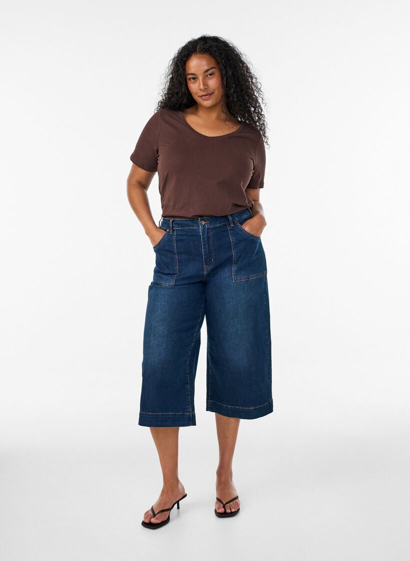 Yksiv&auml;rinen perus t-paita puuvillasta, Ruskea, Model image number 1
