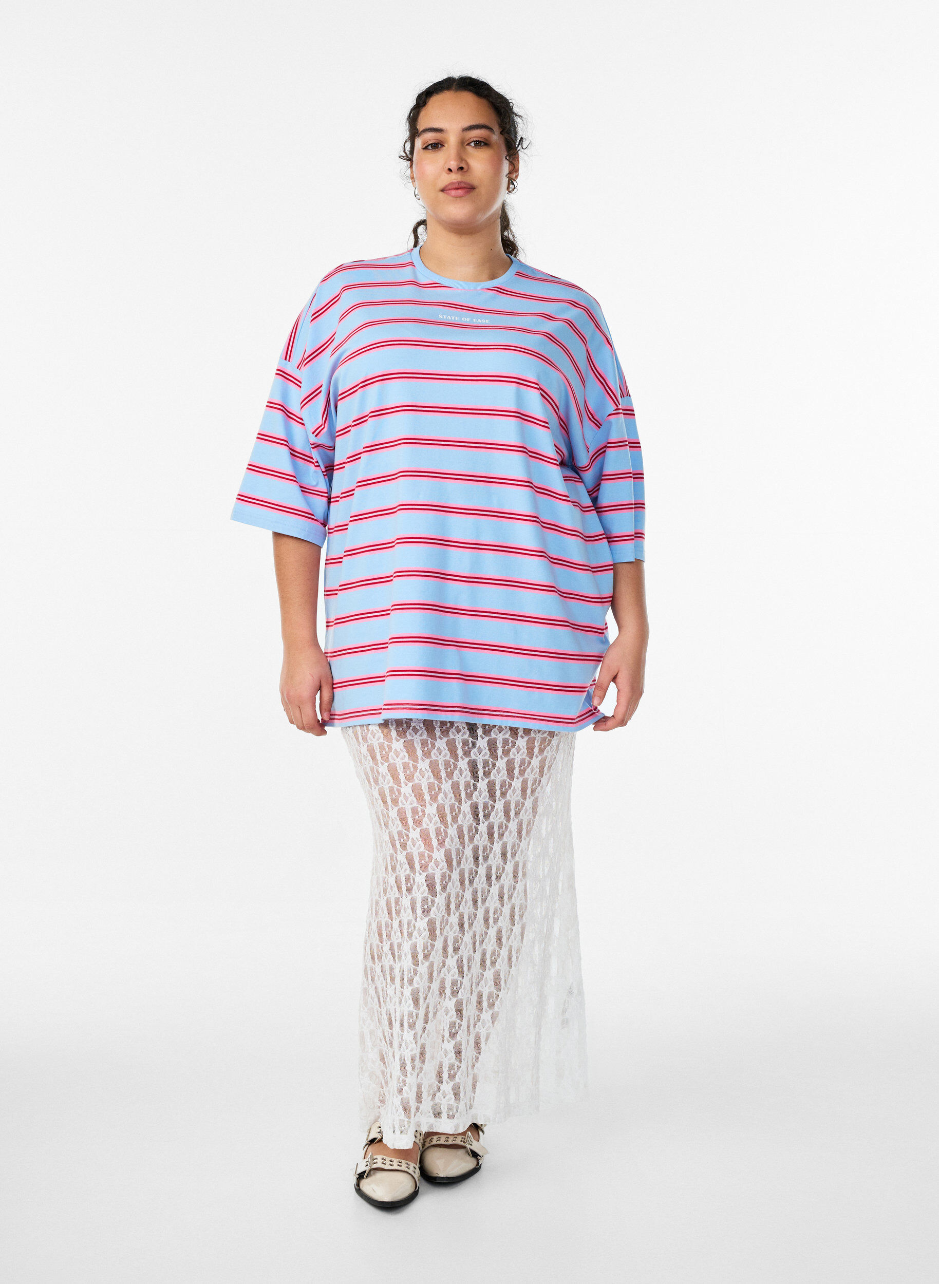 ZizziYlisuuri T-paita raidoilla ja 1/2-hihoilla, Sininen, Model image number 1
