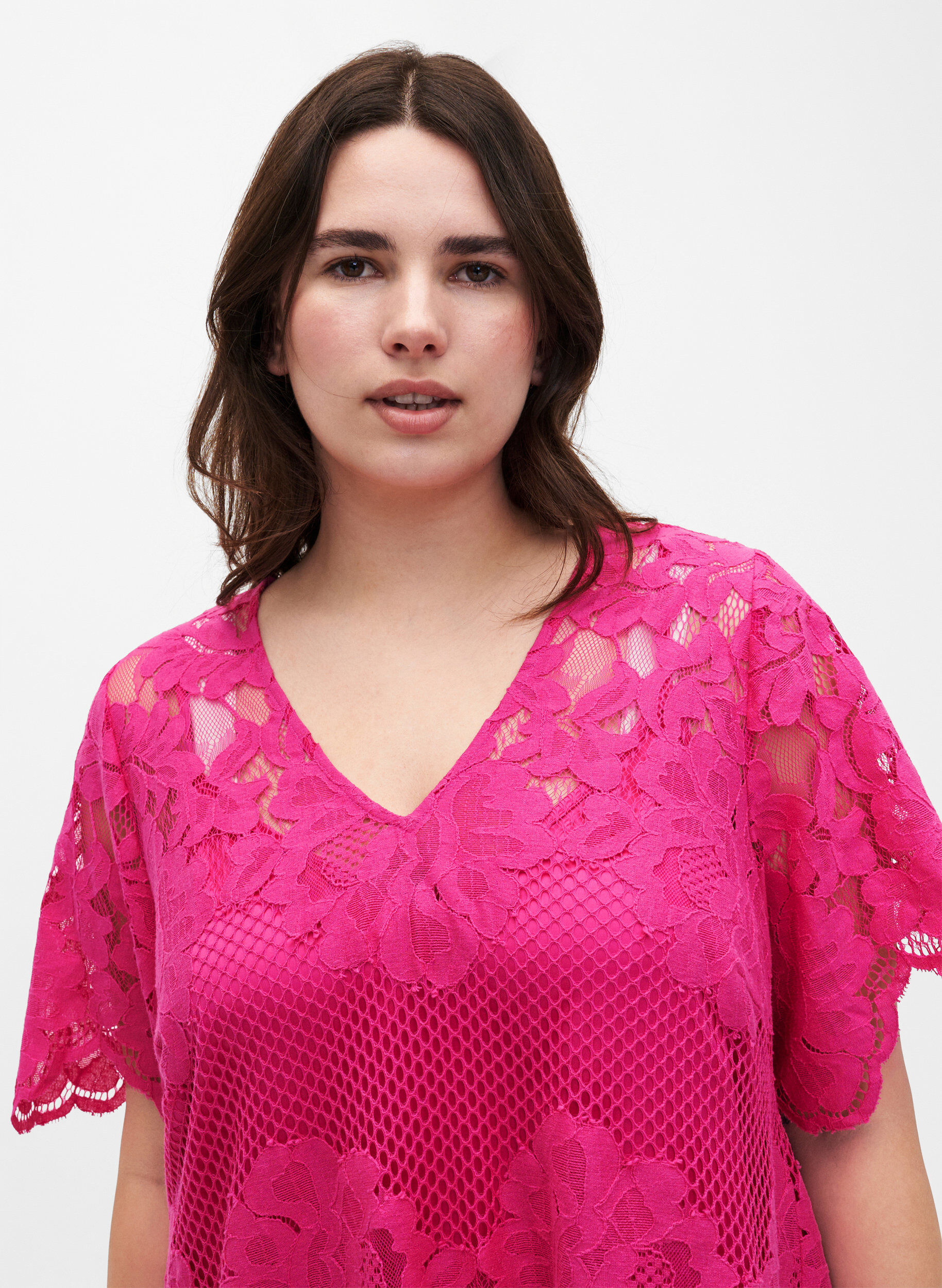 Zizzi Lyhythihainen pitsimekko, Cabaret, Model image number 2