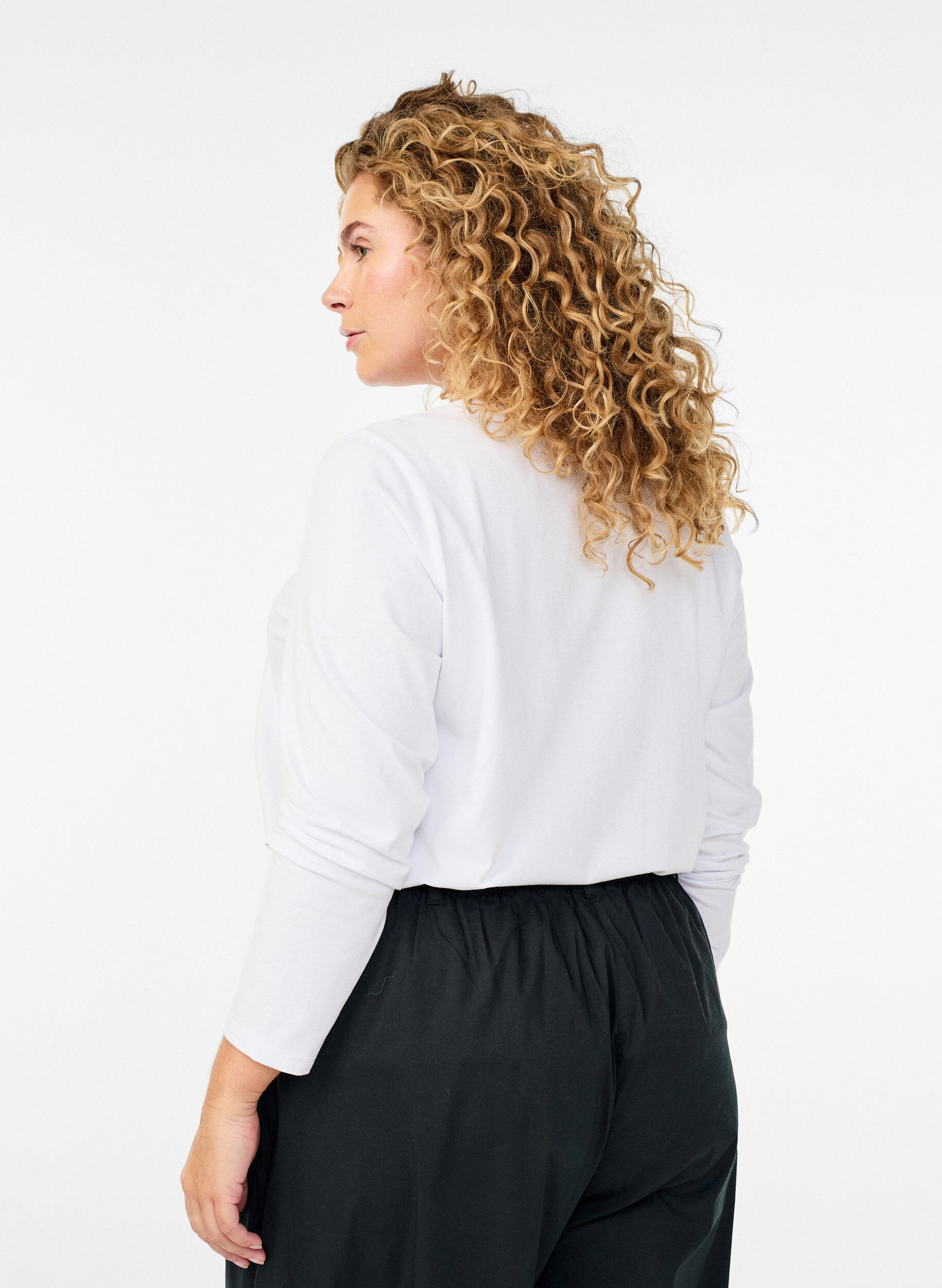 ZizziPerus jersey-paita pitkill&auml; hihoilla, Valkoinen, Model image number 2