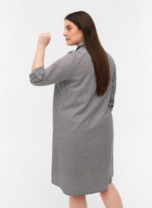 Raidallinen mekko puuvillasta , Black Stripe, Model image number 1