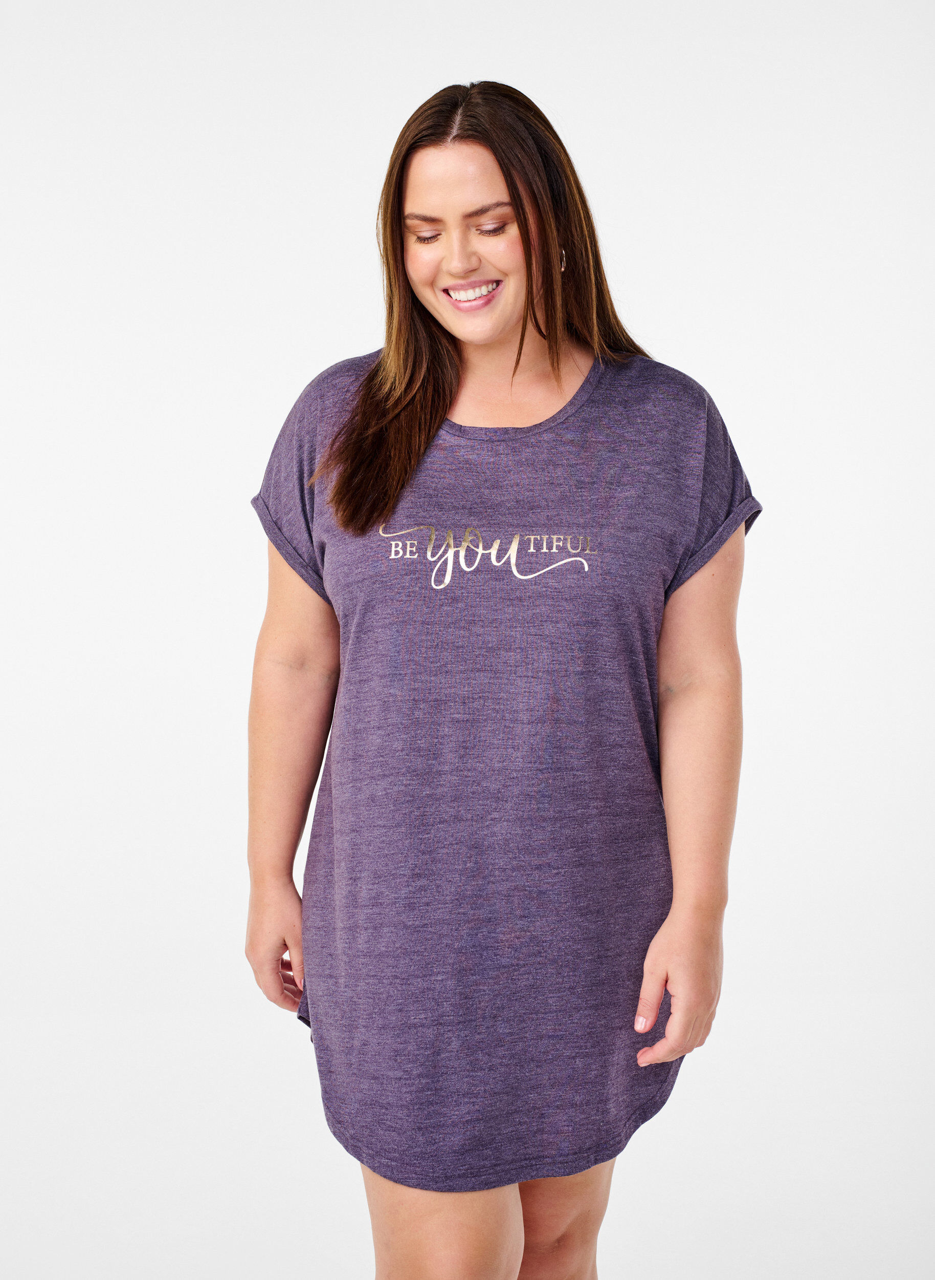 Lyhythihainen y&ouml;paita tekstipainatuksella, , Model