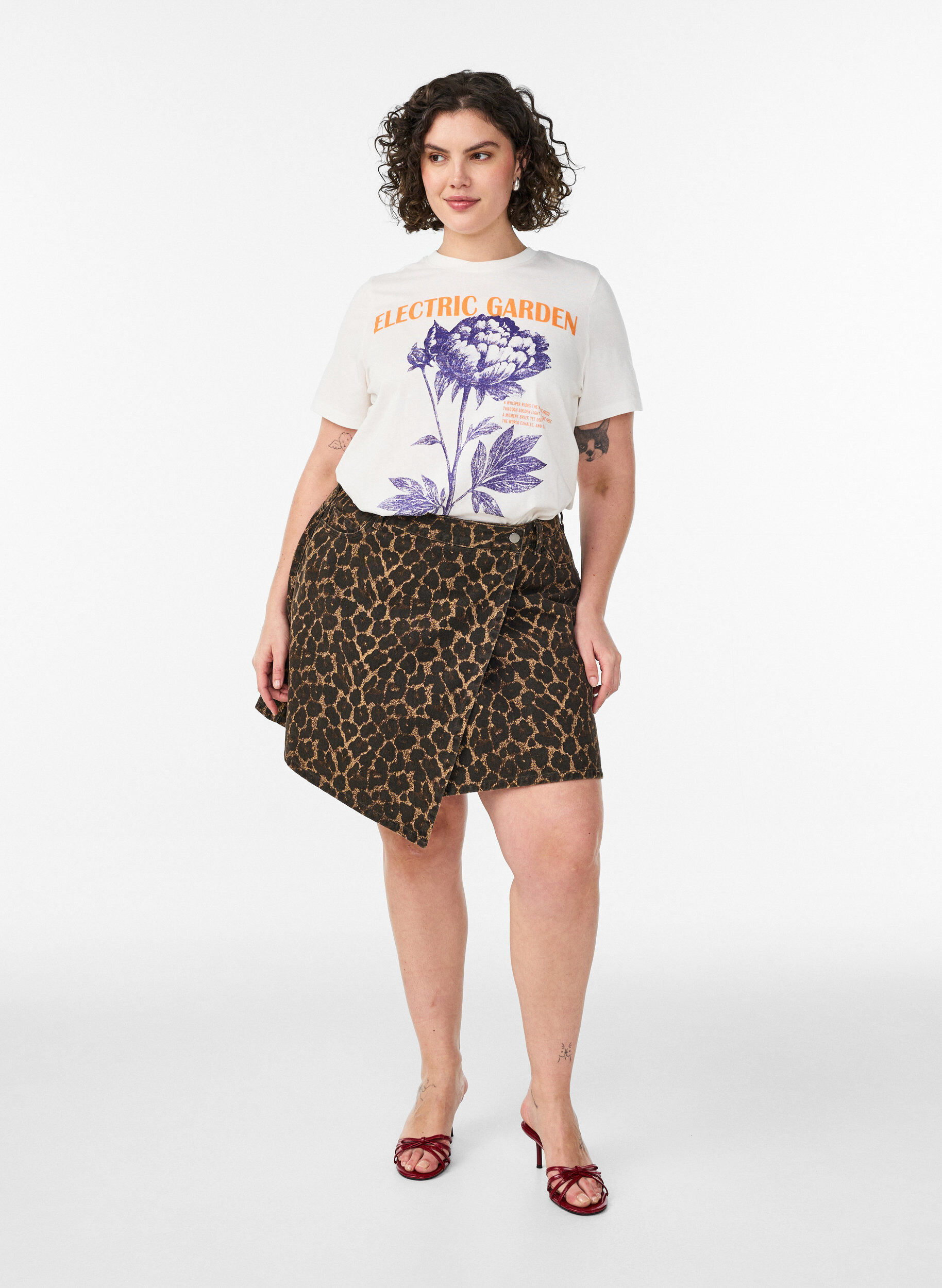 ZizziPuuvillainen T-paita printill&auml;, Valkoinen, Model image number 1