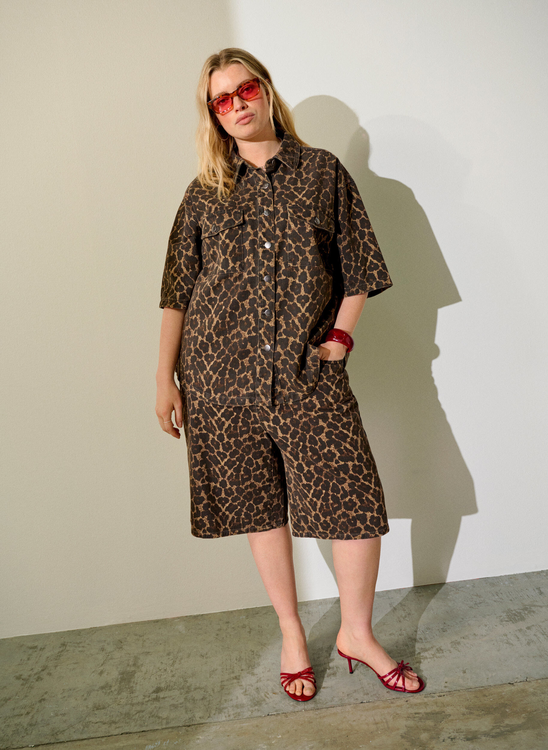 ZizziLeopardikuvioiset farkkubermudat, Ruskea, Image image number 0