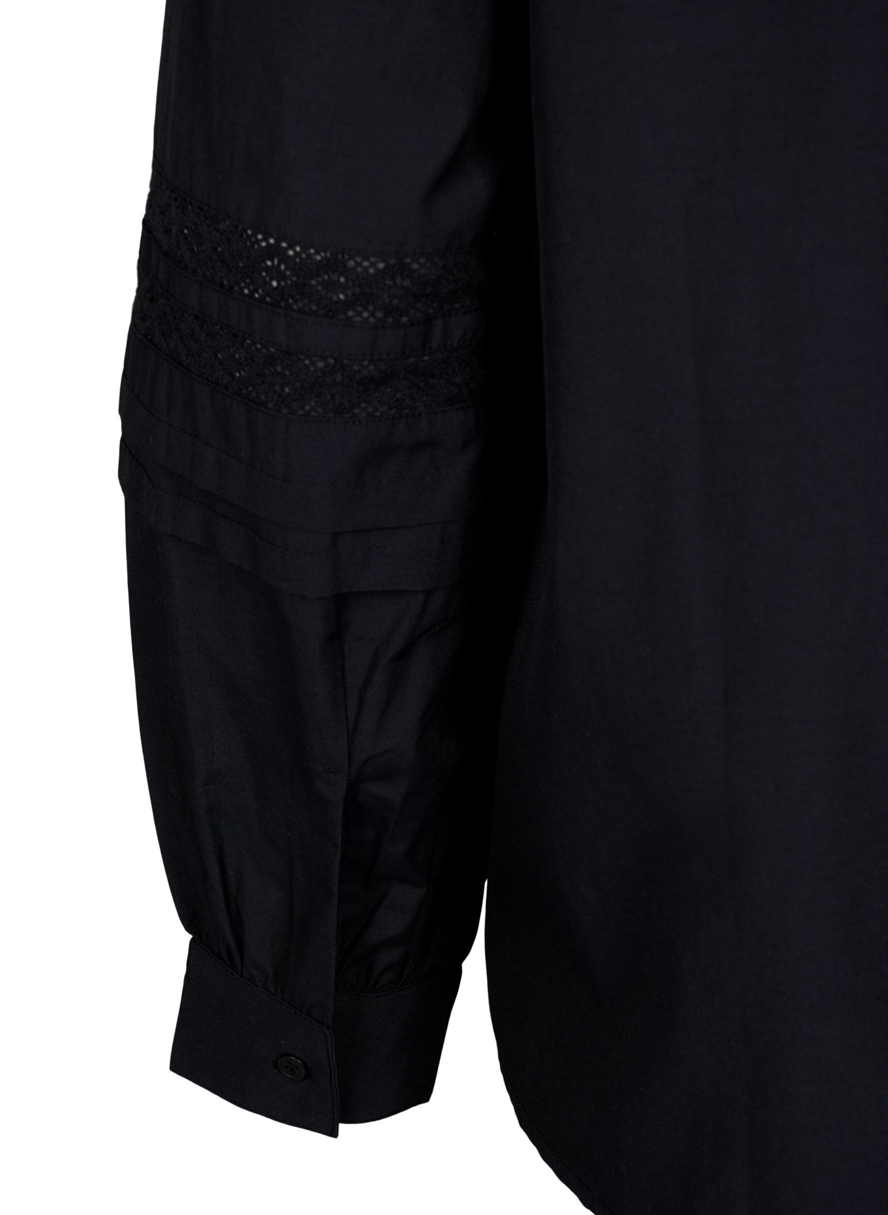 Zizzi Pusero r&ouml;yhel&ouml;ill&auml; ja pitsireunuksella, Musta, Packshot image number 3