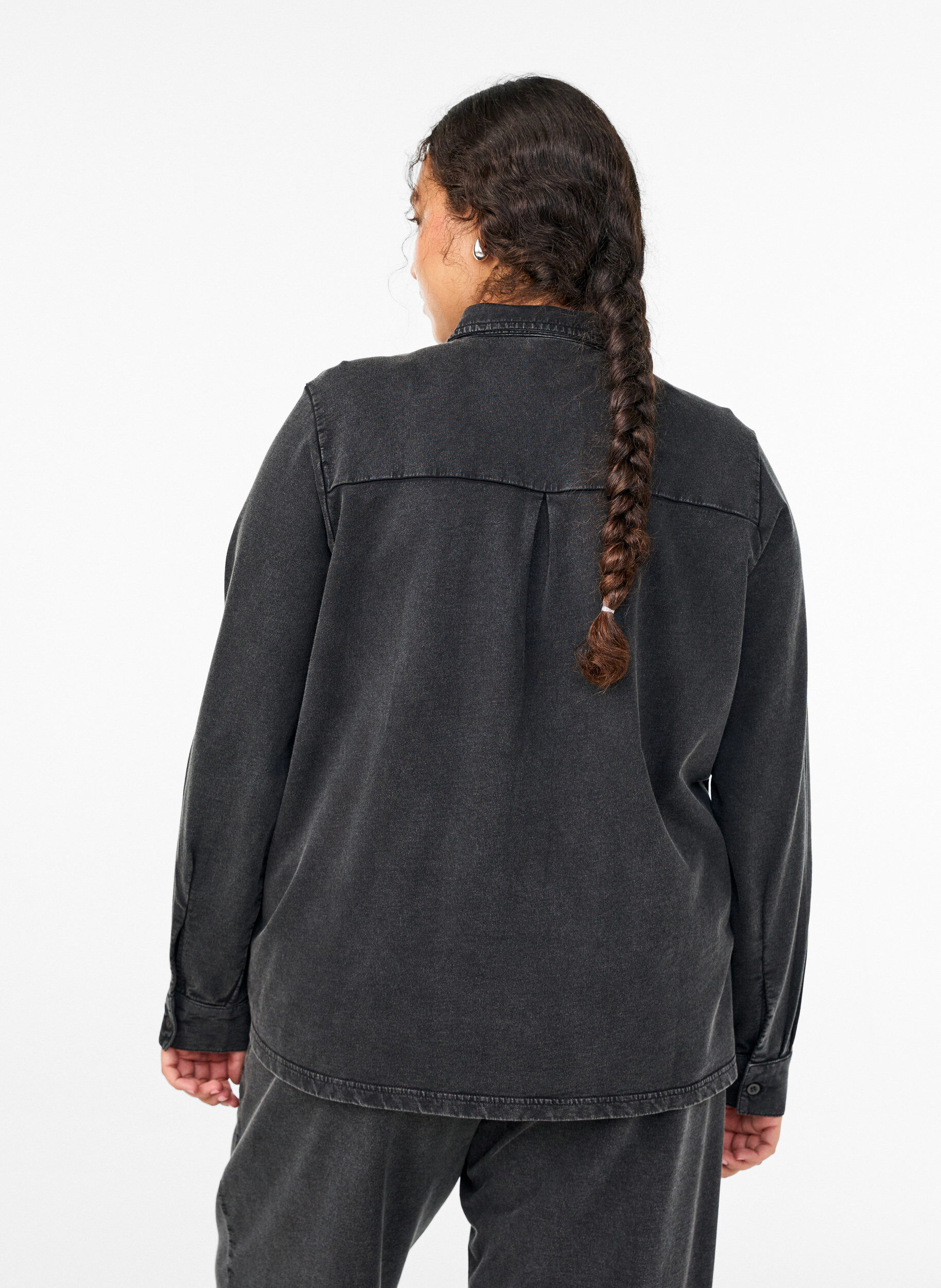 Zizzi Paita swetakankaasta pestyll&auml; lookilla, Harmaa, Model image number 2