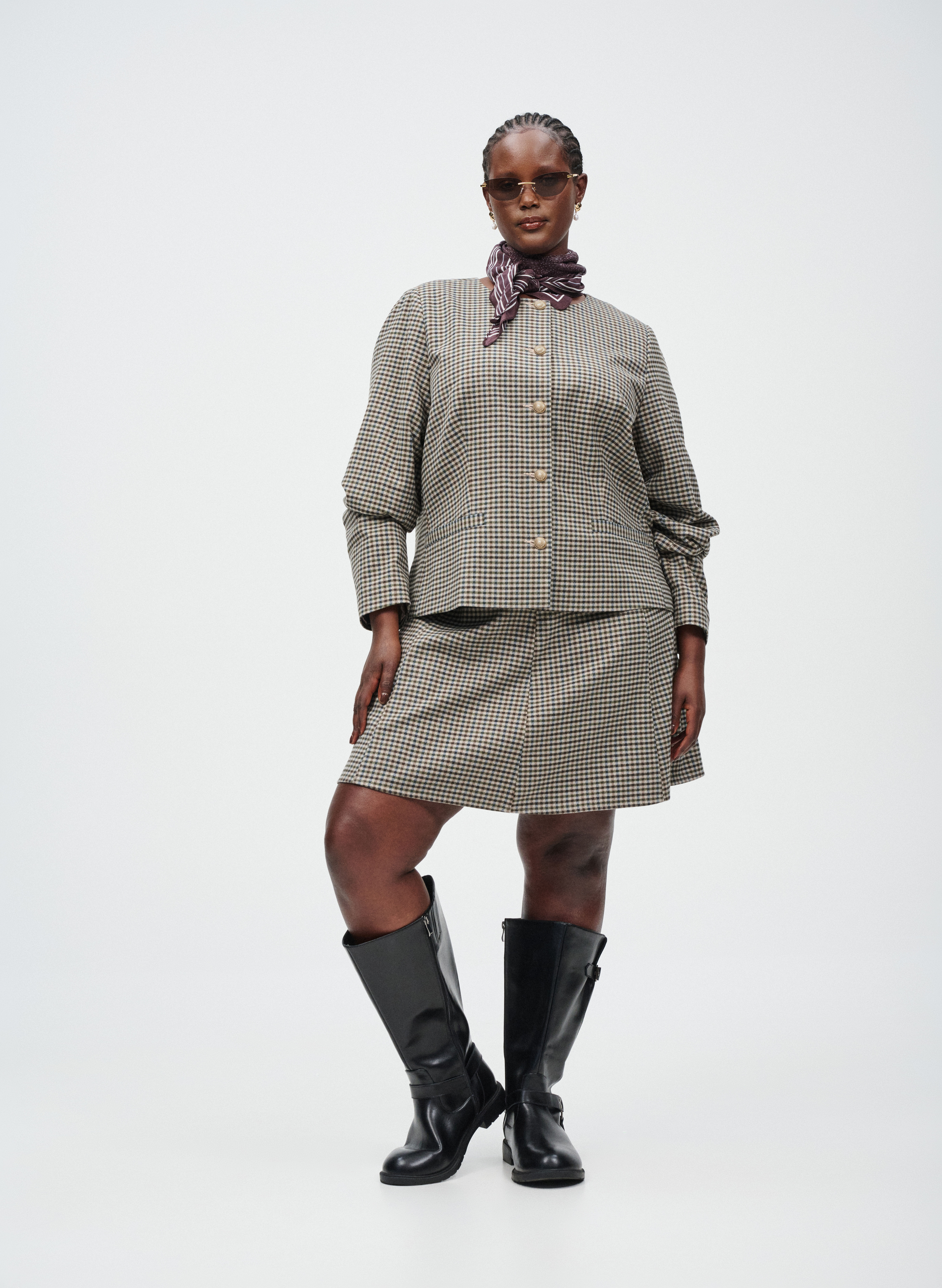 Yhteensopiva setti, jossa on yksityiskohtia, , Model