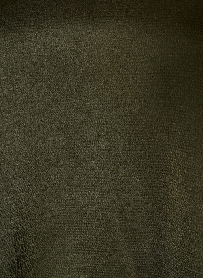Pusero paitakauluksella ja V-p&auml;&auml;ntiell&auml;, Vihre&auml;, Packshot image number 2