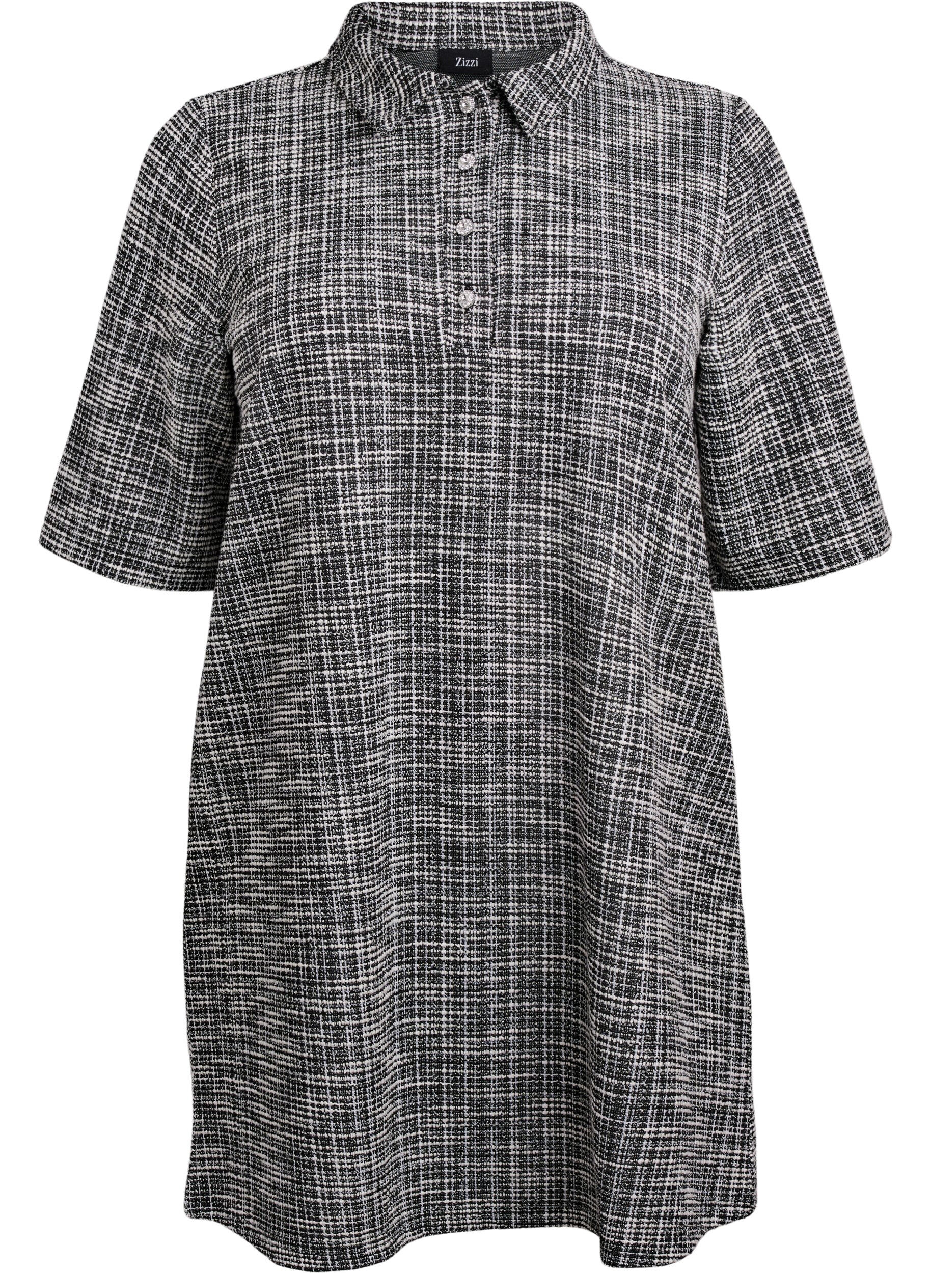 Lyhyt mekko teksturoidusta jersey-kankaasta graafisella ruutukuviolla